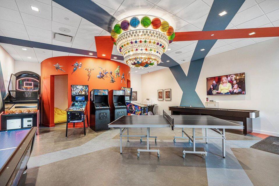 16100 Villa Vizcaya Place