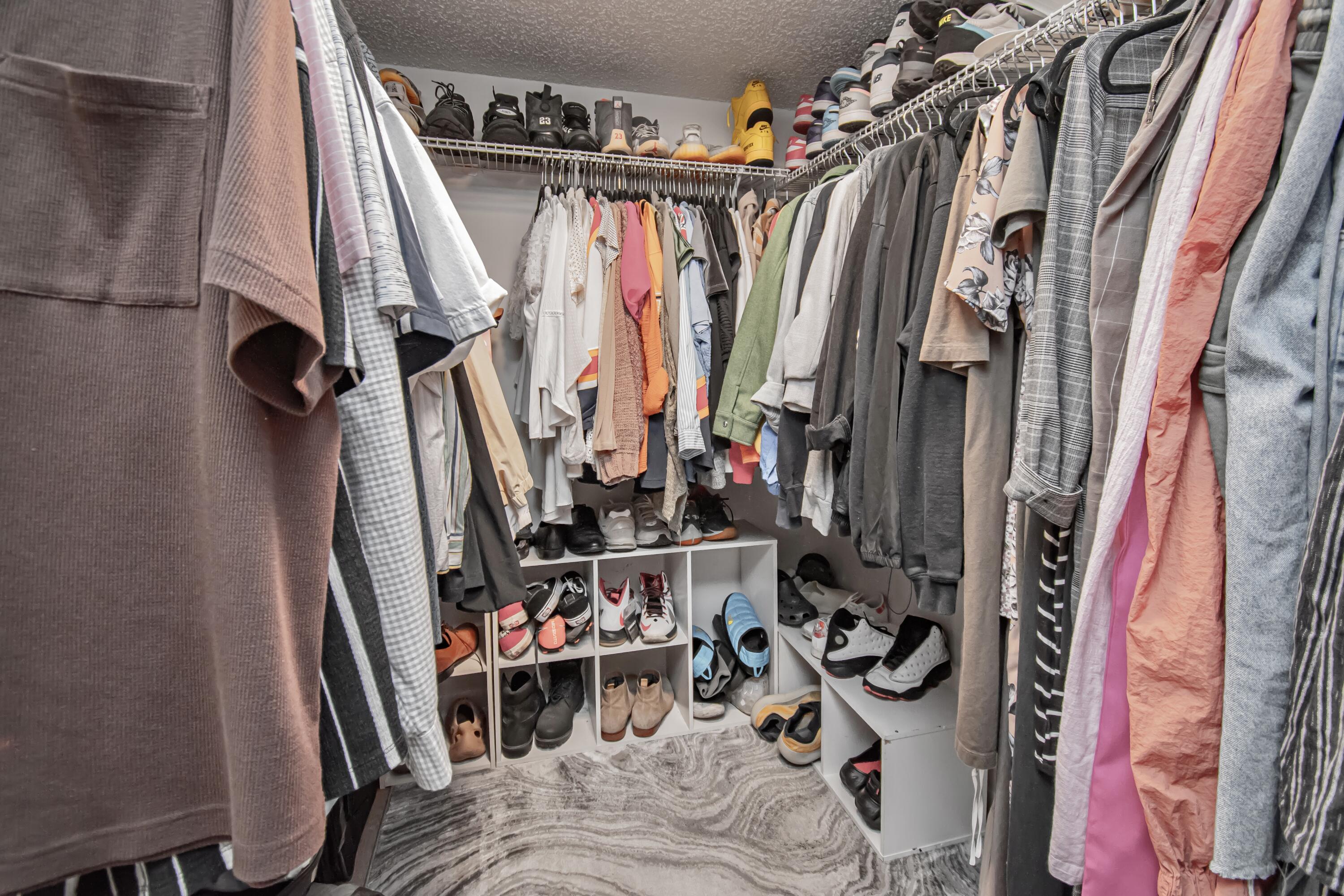 4696 Lucerne Lakes Boulevard 102