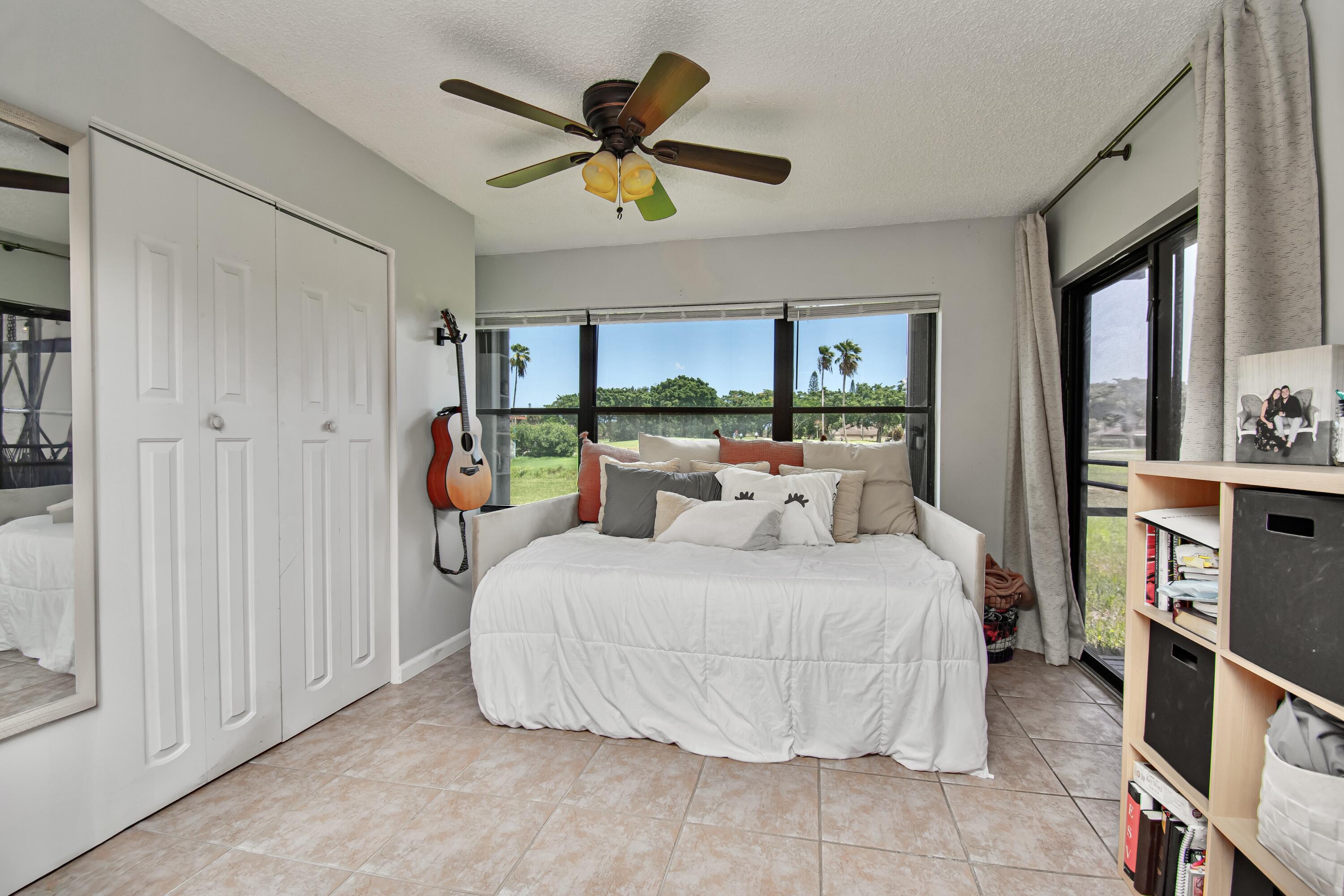 4696 Lucerne Lakes Boulevard 102