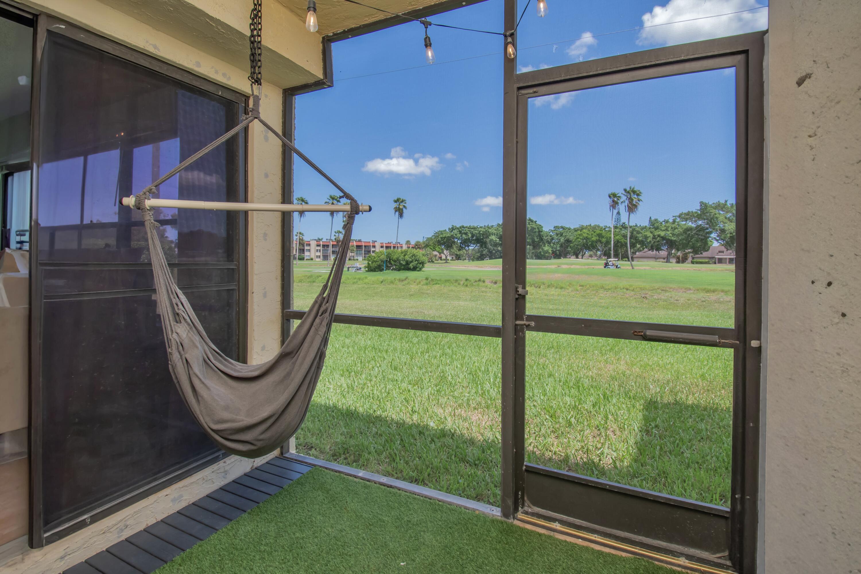 4696 Lucerne Lakes Boulevard 102