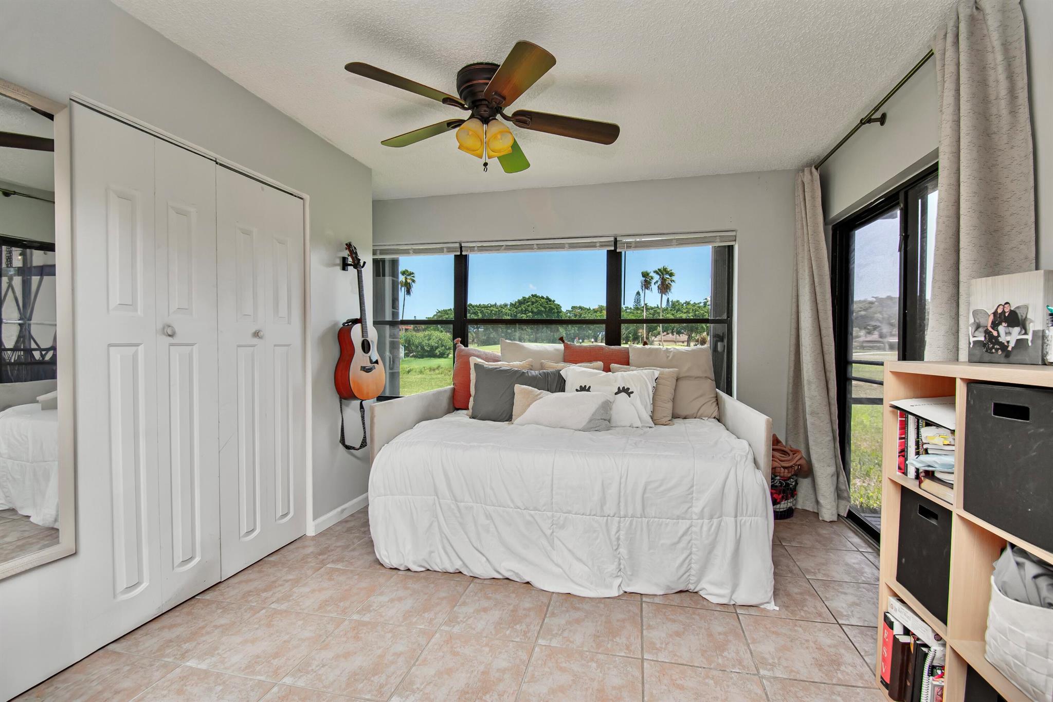 4696 Lucerne Lakes Boulevard 102