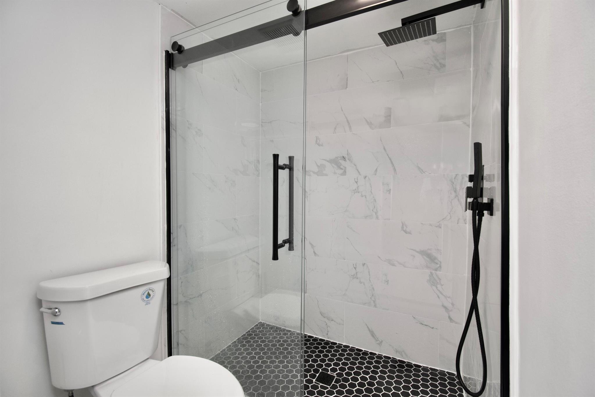 4696 Lucerne Lakes Boulevard 102