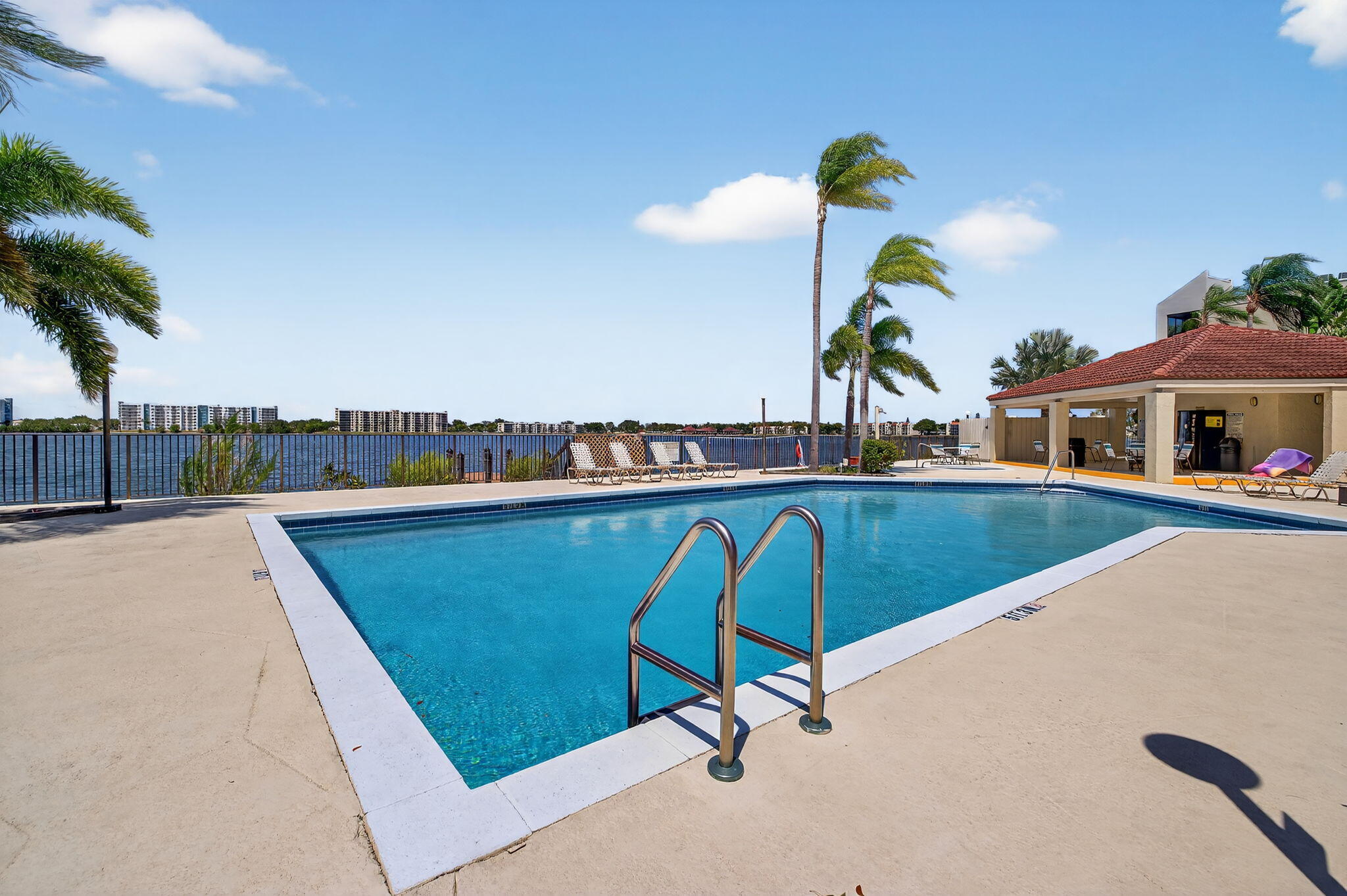 117 Lake Emerald Drive 208