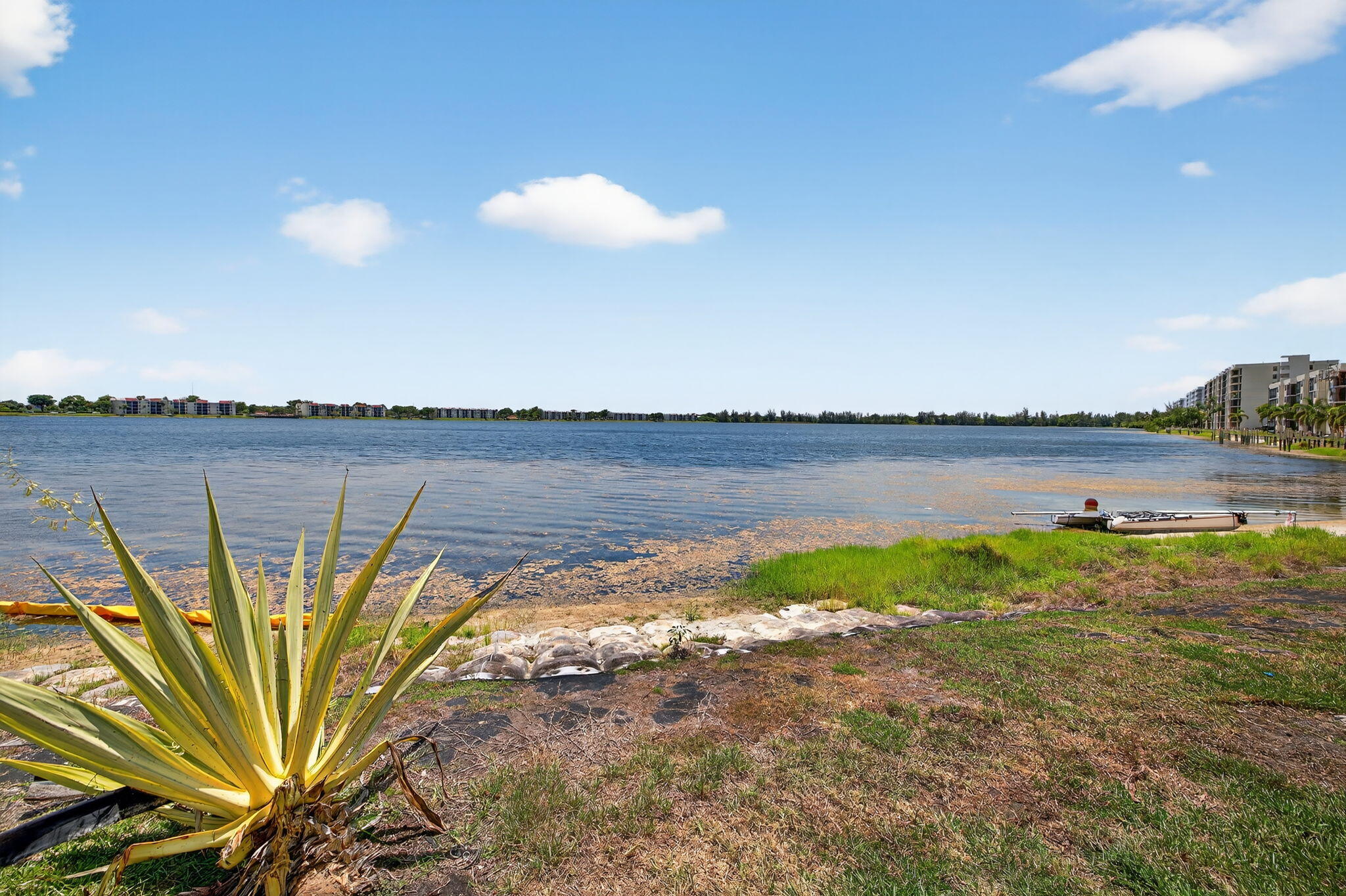 117 Lake Emerald Drive 208