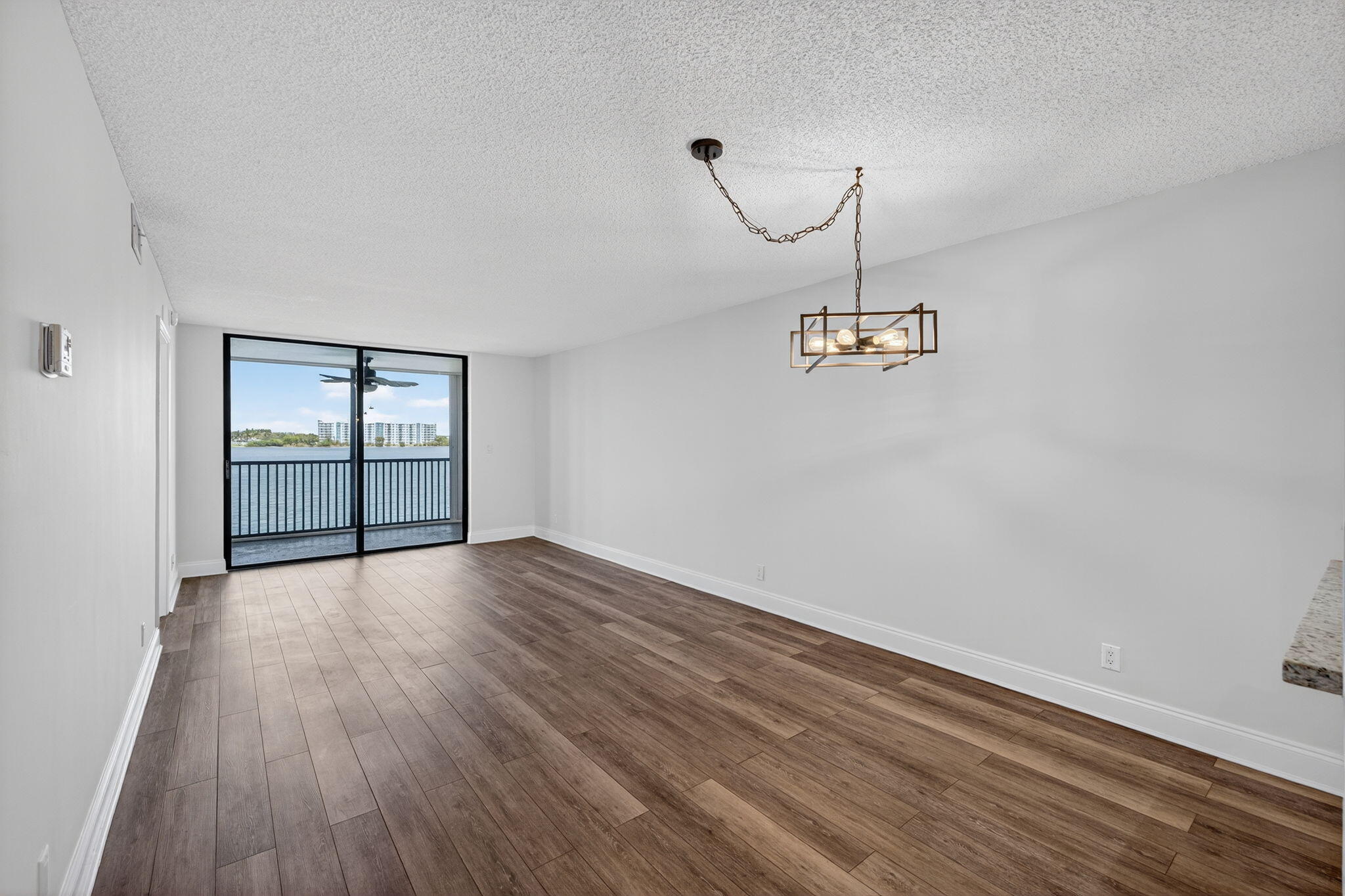 117 Lake Emerald Drive 208