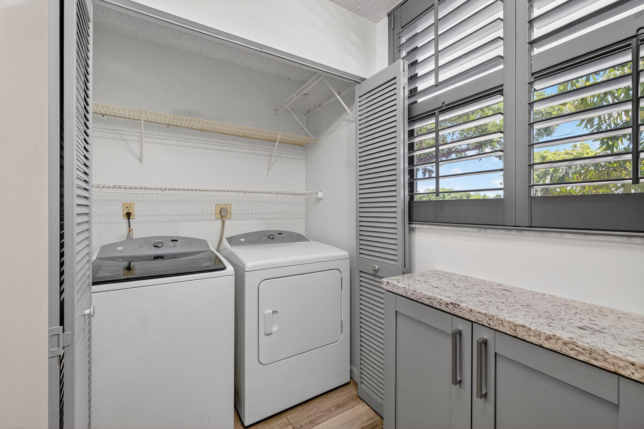 117 Lake Emerald Drive 208