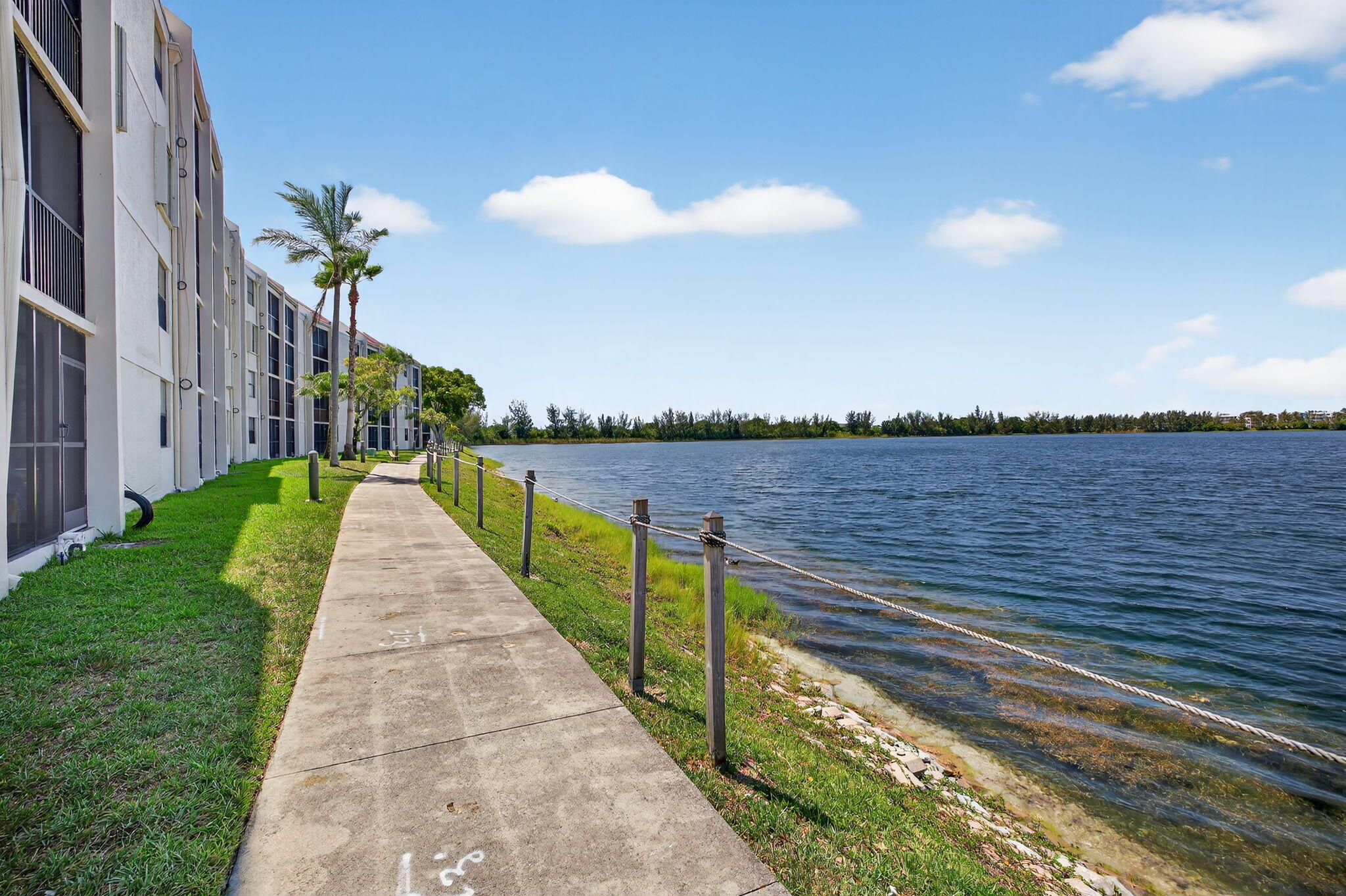 117 Lake Emerald Drive 208