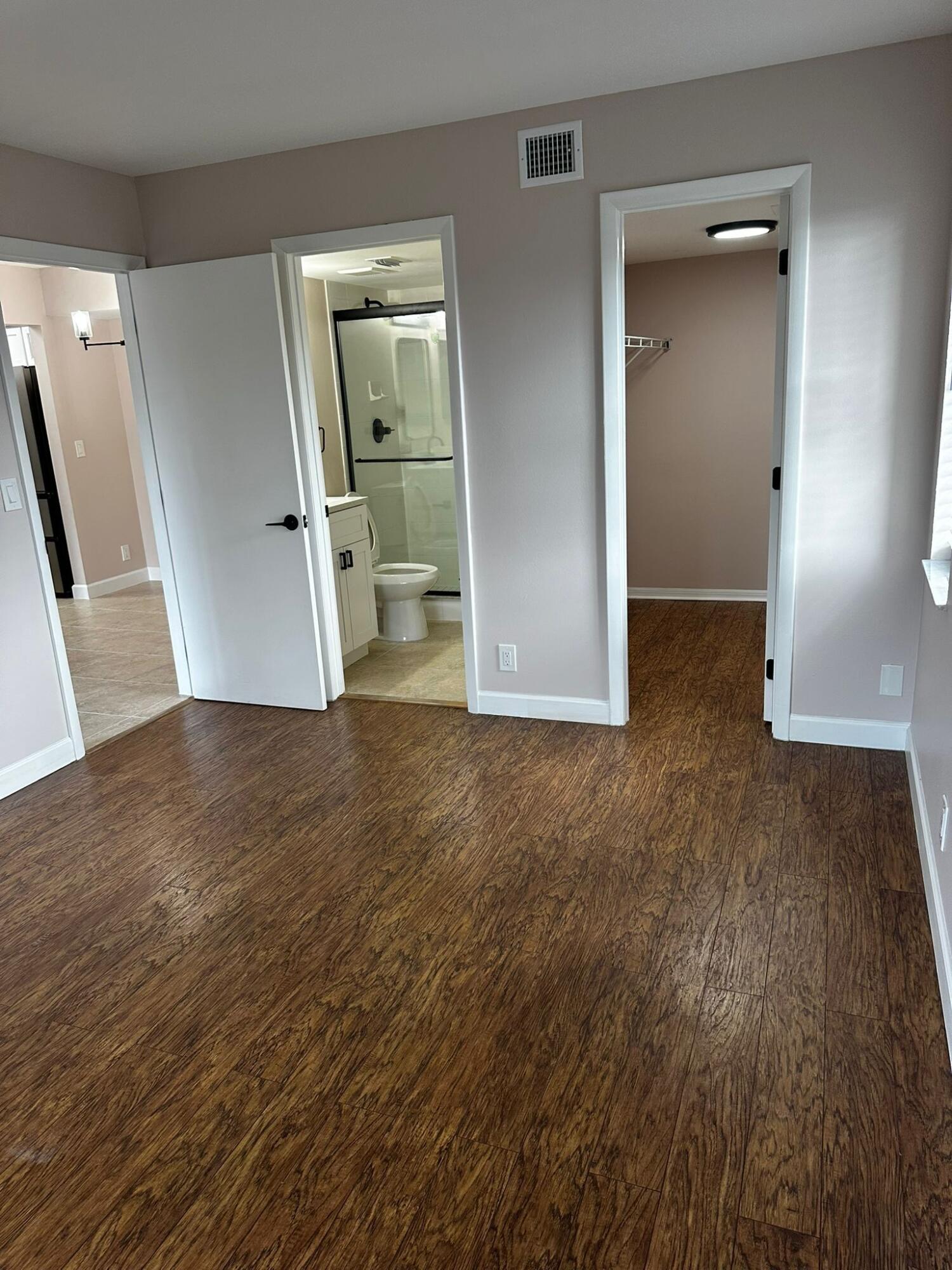 7221 Golf Colony Court 203