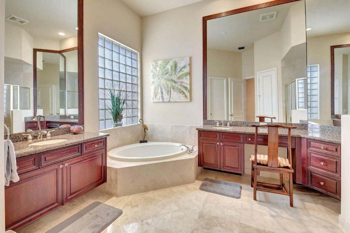 7741 Montecito Place