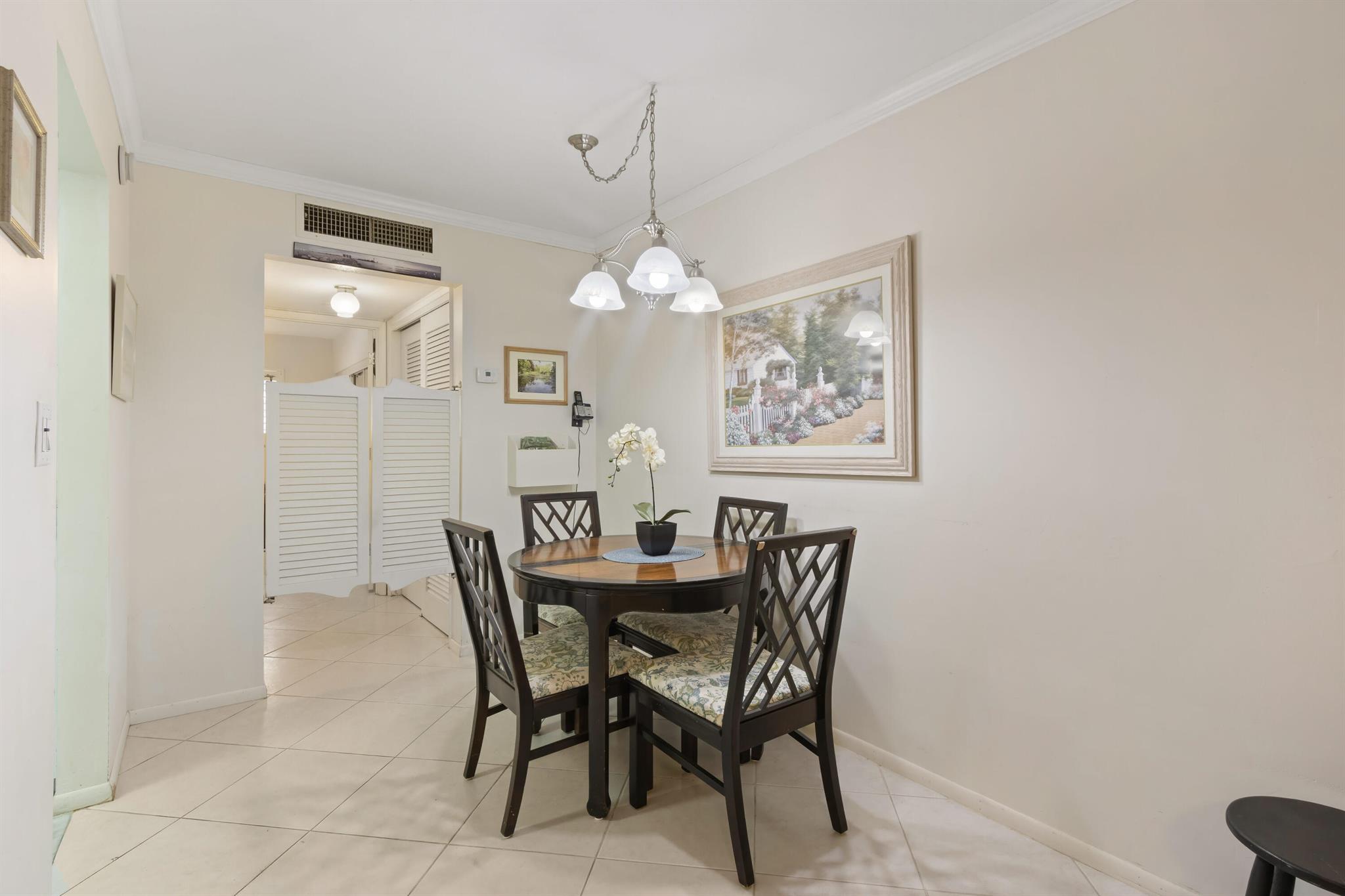 1198 Hillsboro Mile 128