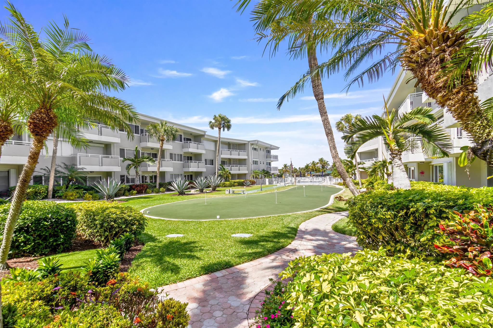 1198 Hillsboro Mile 128