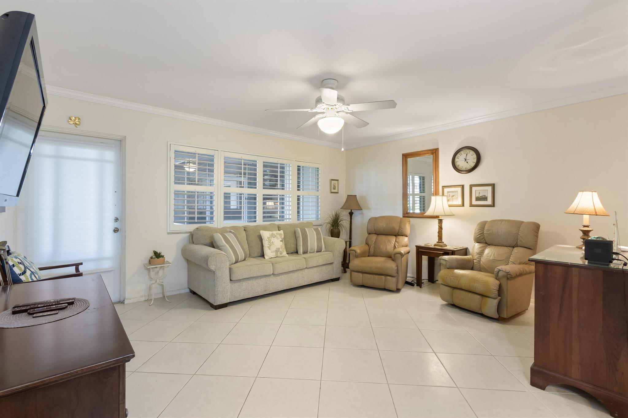 1198 Hillsboro Mile 128