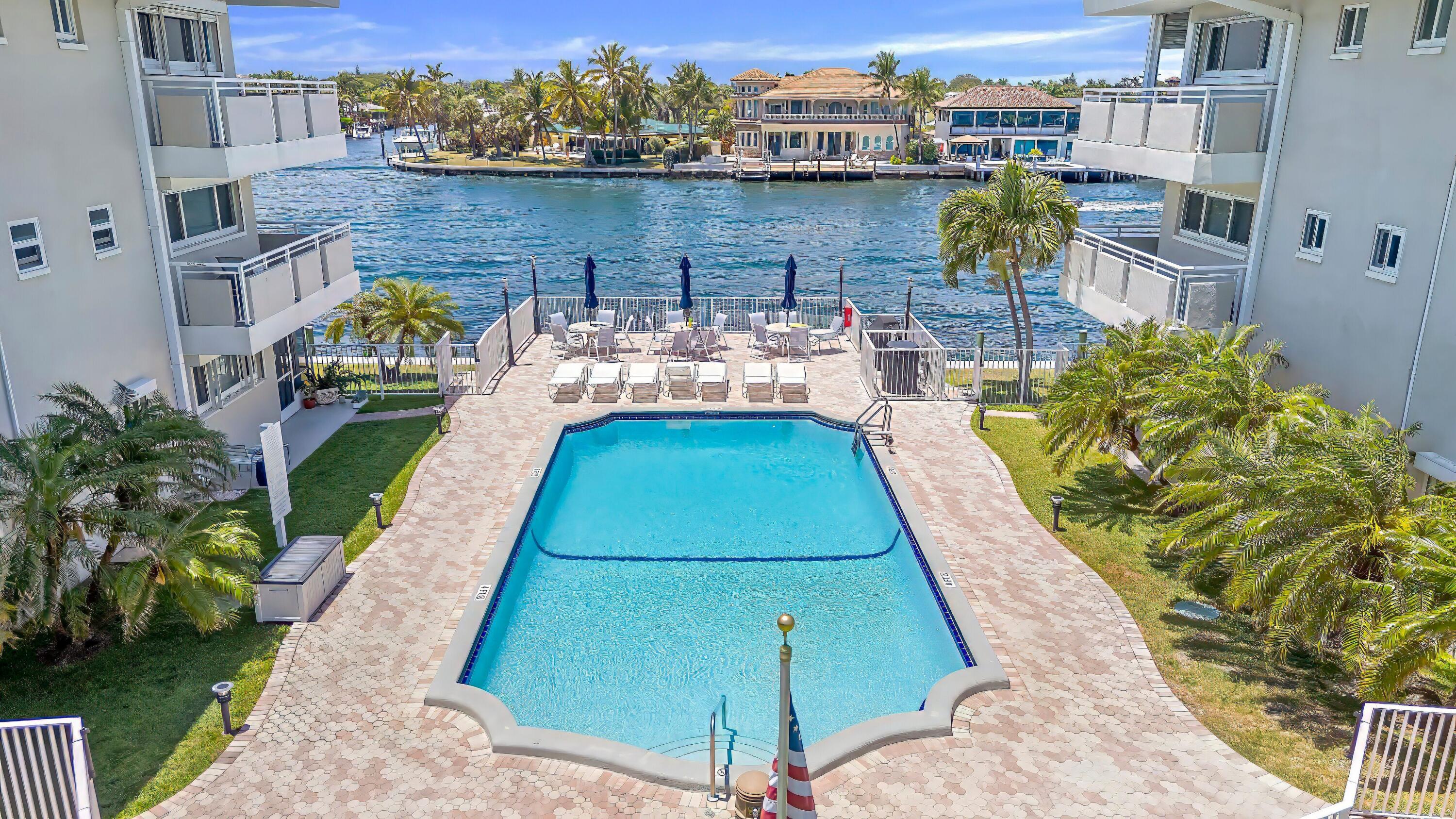 1198 Hillsboro Mile 128