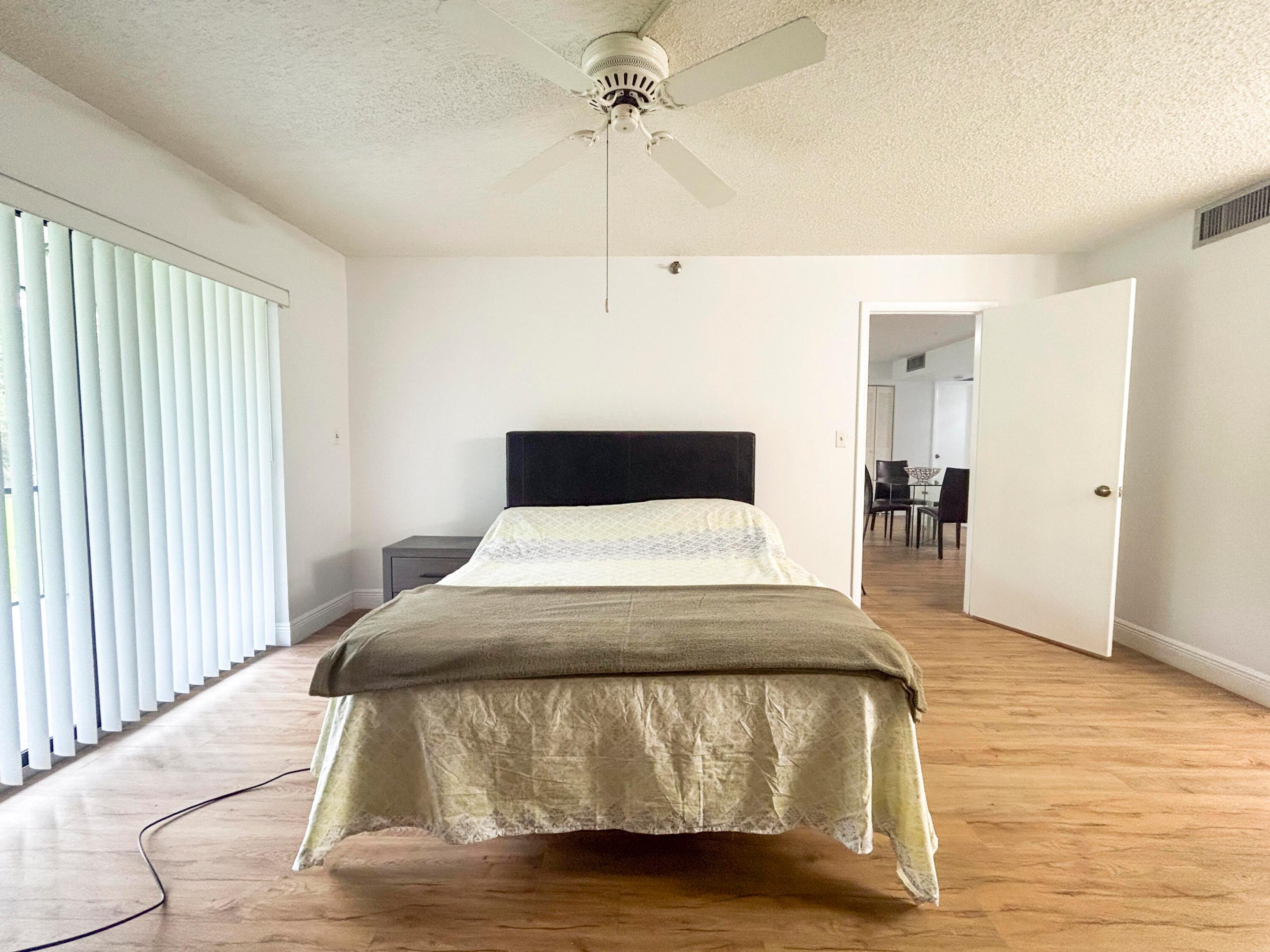 9235 SW 8th Street 114