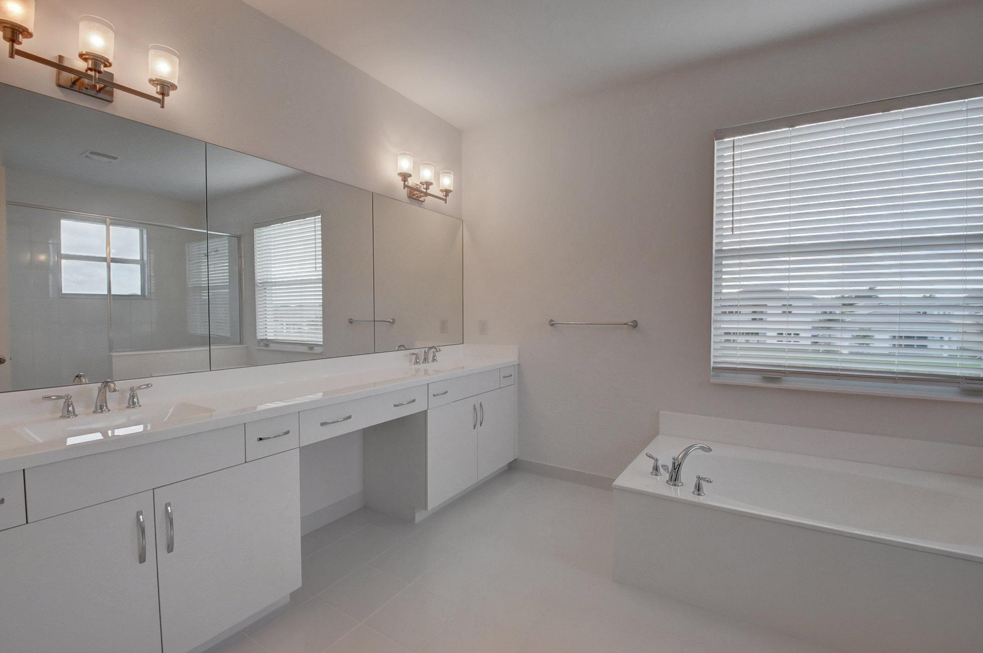 9632 Highland Pointe Pass