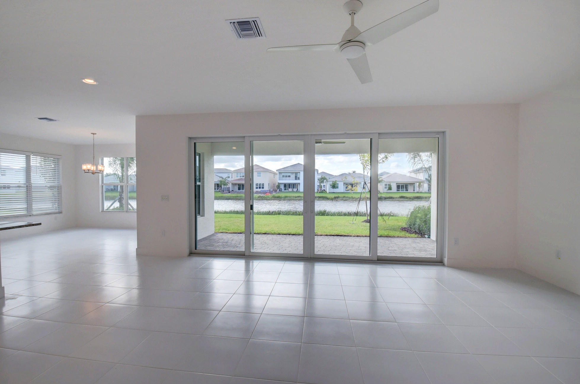 9632 Highland Pointe Pass