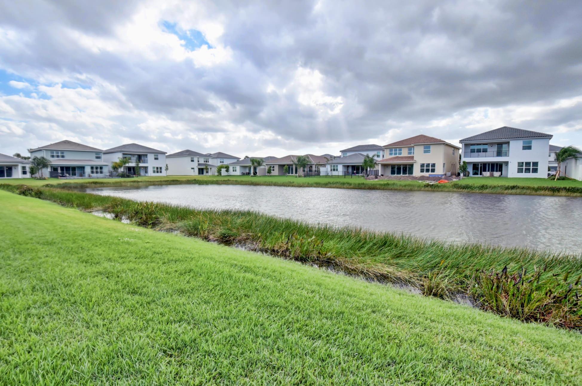 9632 Highland Pointe Pass