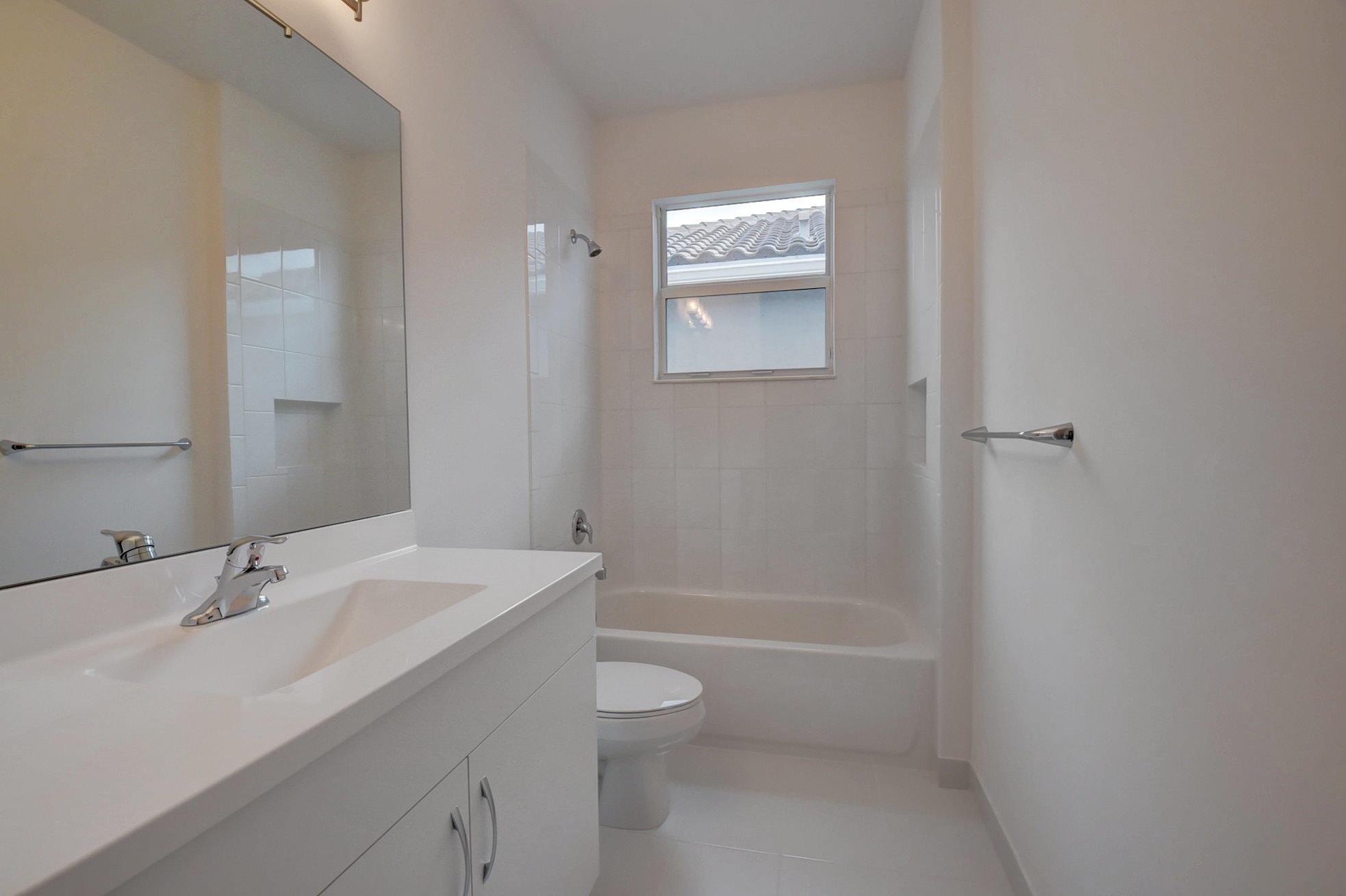 9632 Highland Pointe Pass