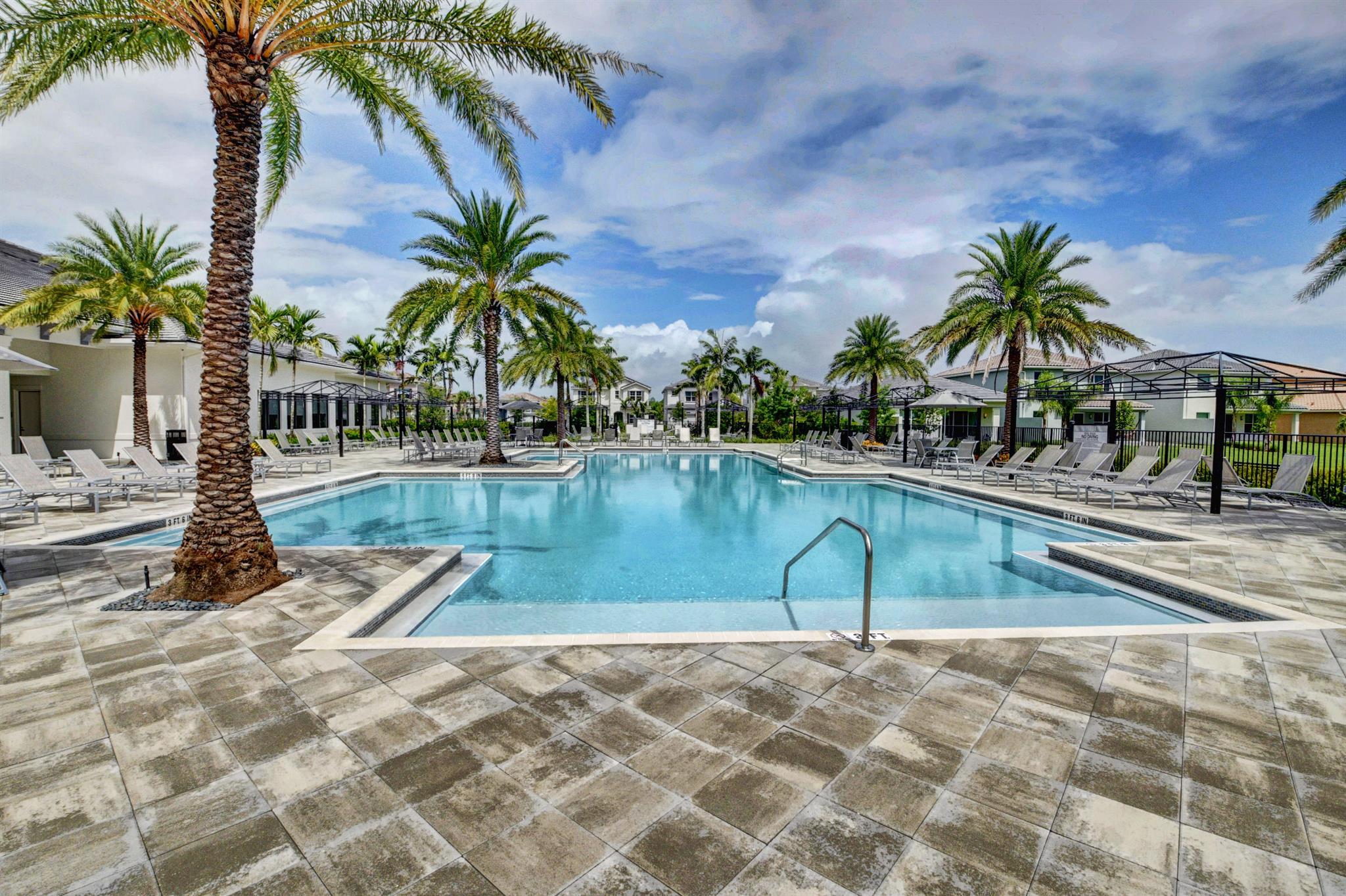 9632 Highland Pointe Pass