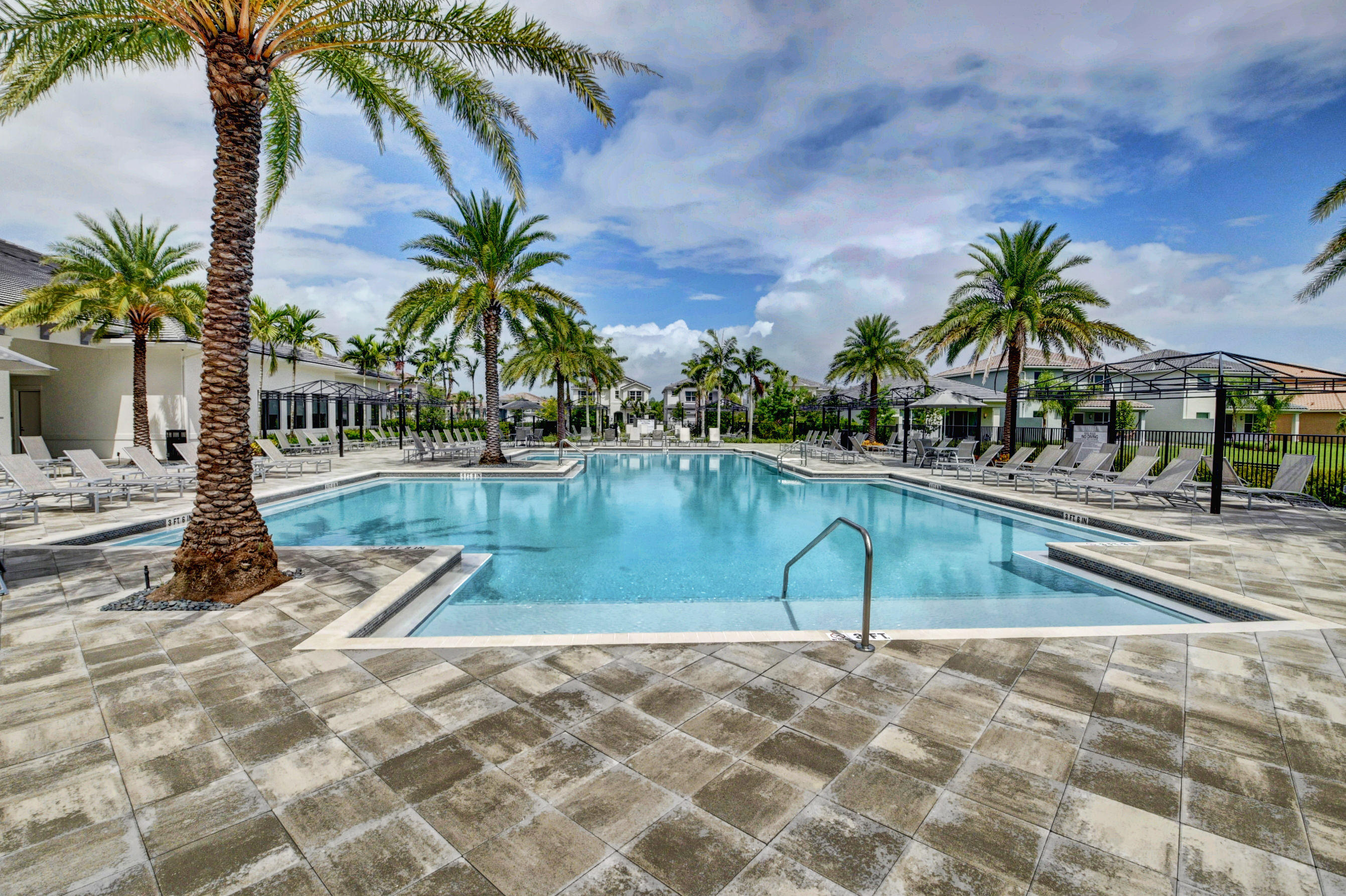 9632 Highland Pointe Pass