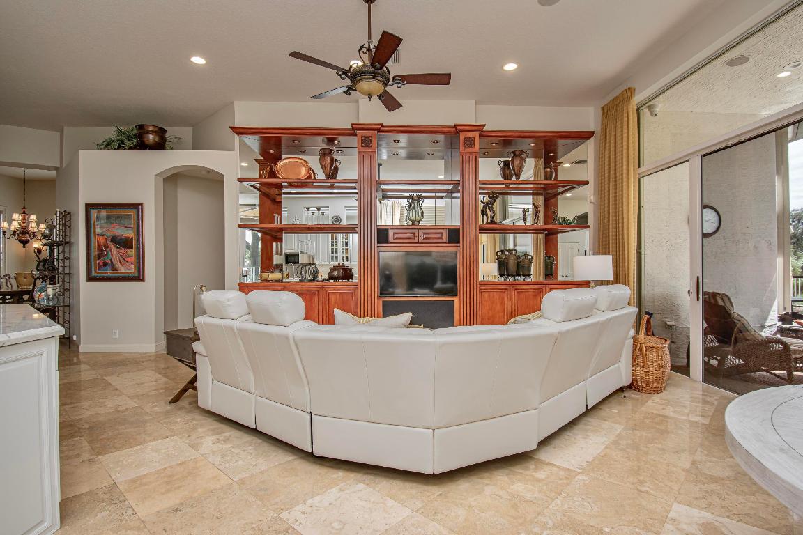 7959 Villa D Este Way