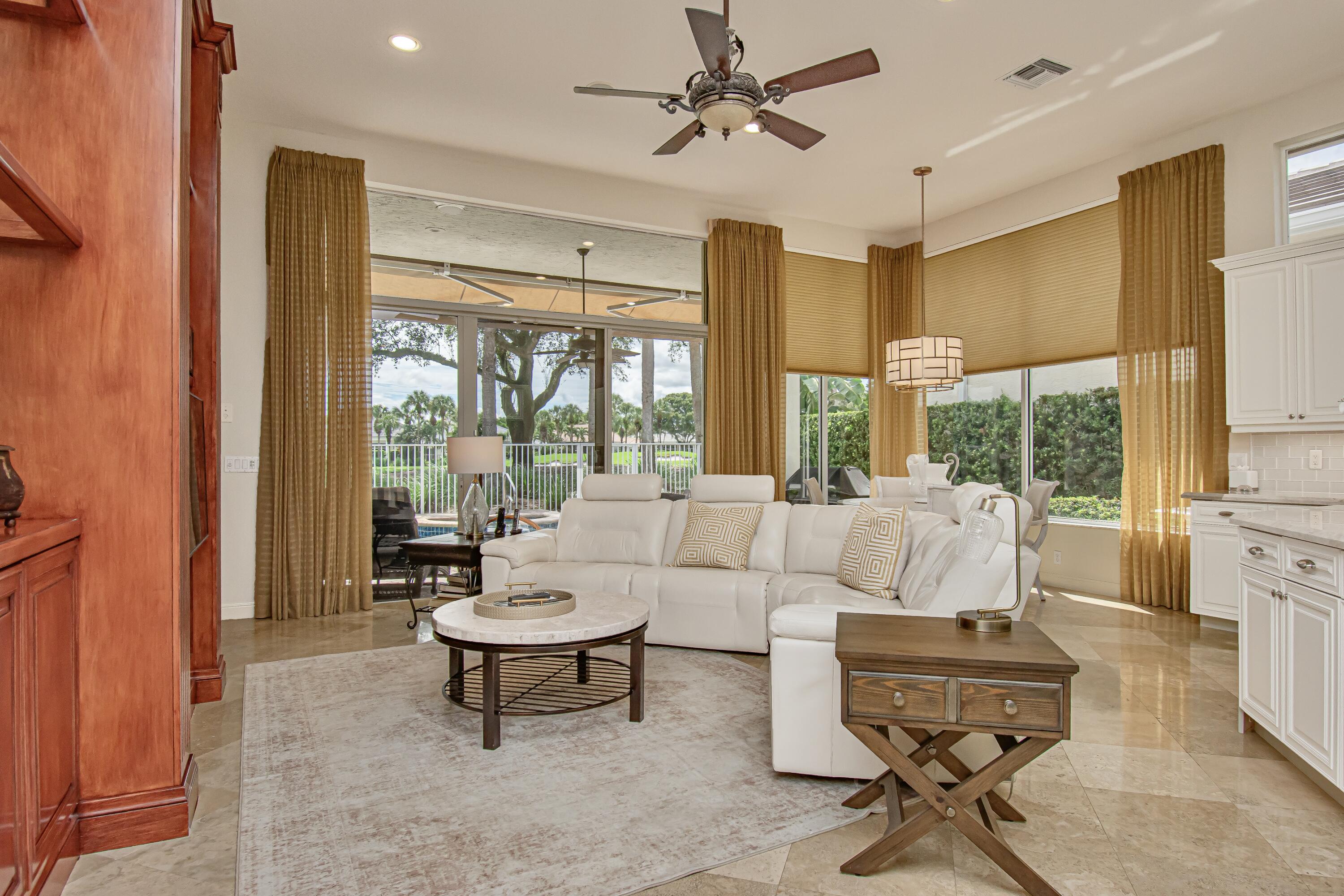 7959 Villa D Este Way