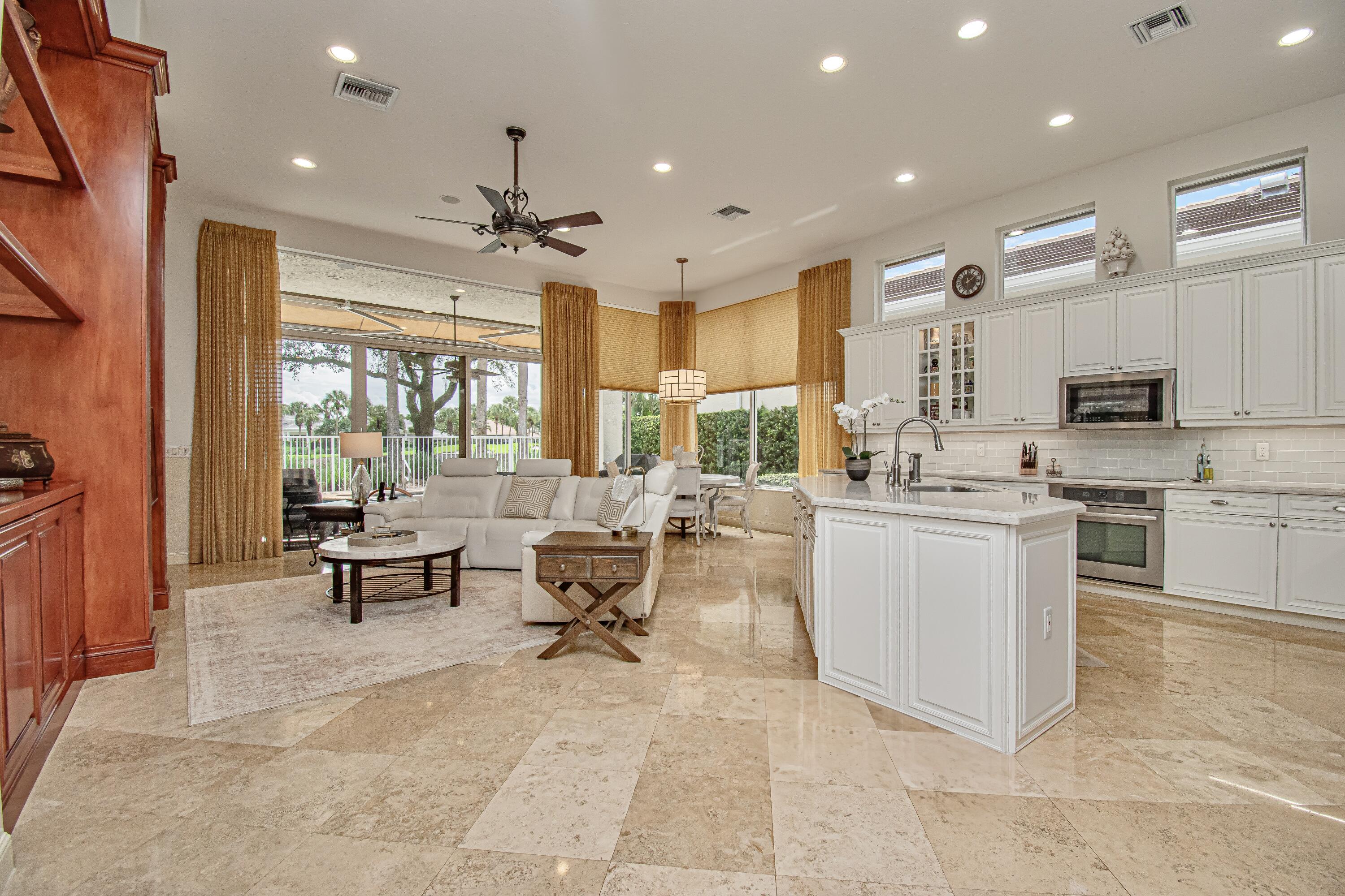 7959 Villa D Este Way