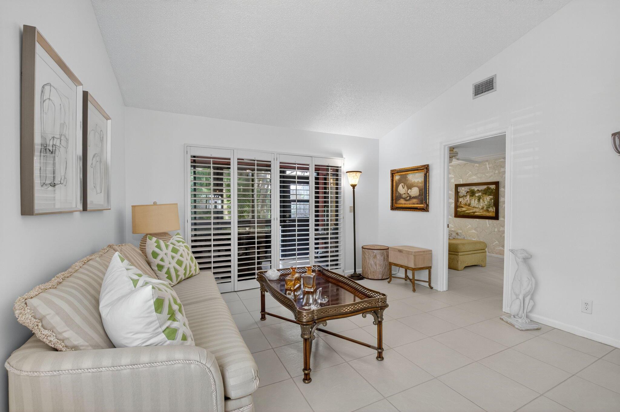 3088 Inglewood Terrace