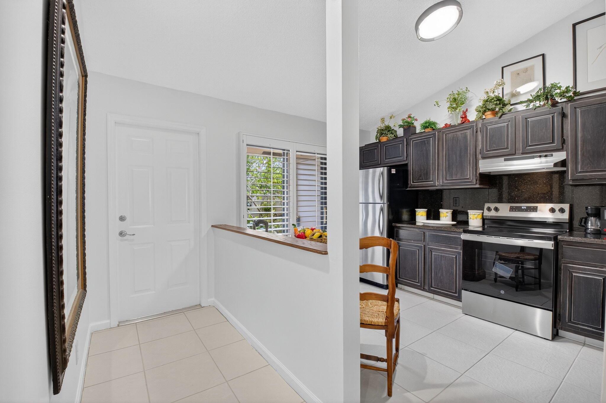 3088 Inglewood Terrace