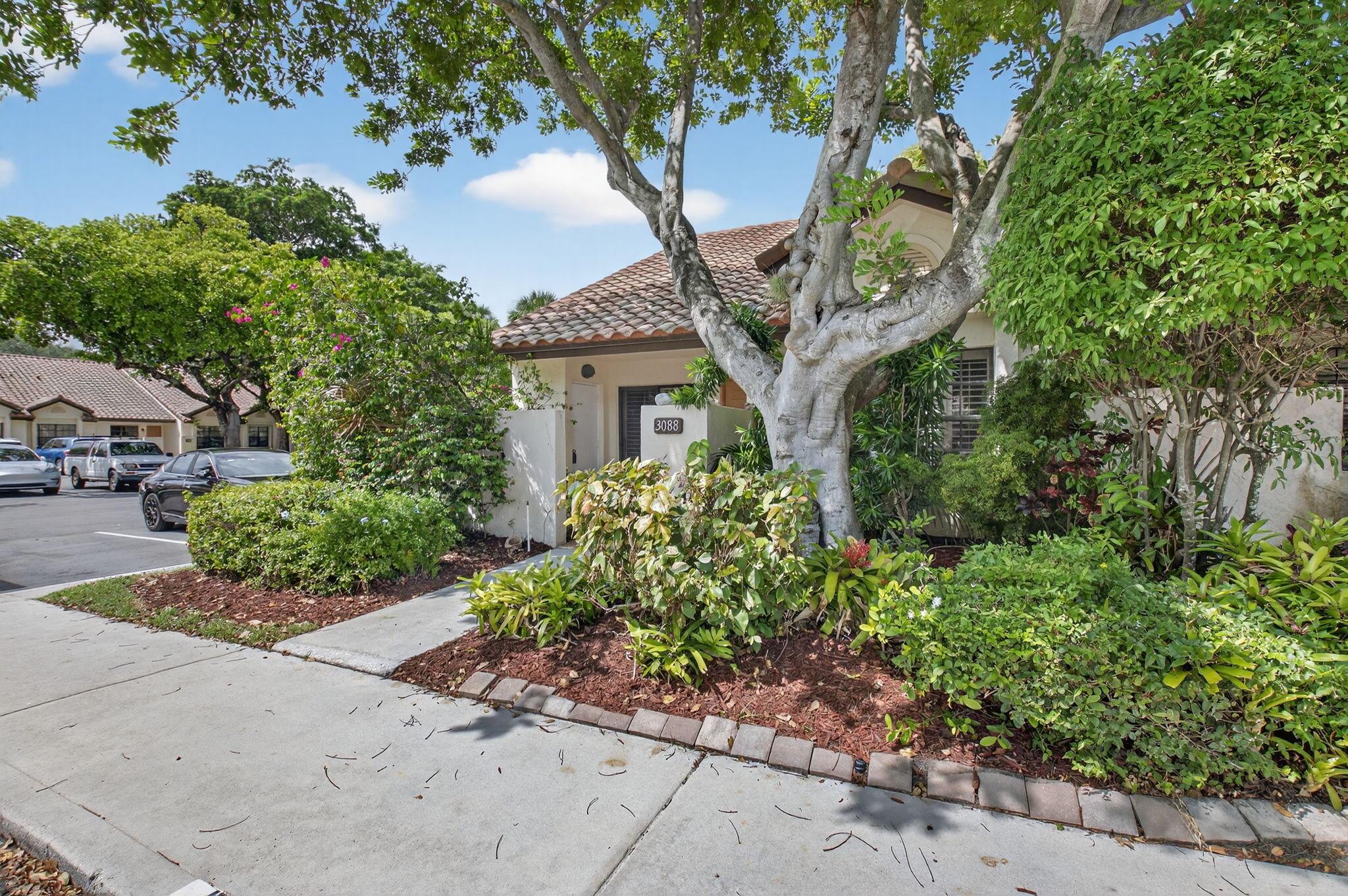 3088 Inglewood Terrace