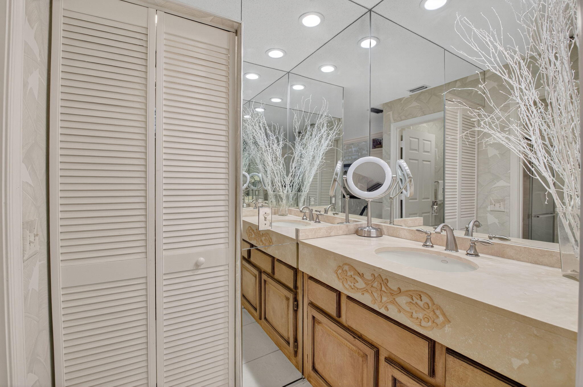 3088 Inglewood Terrace