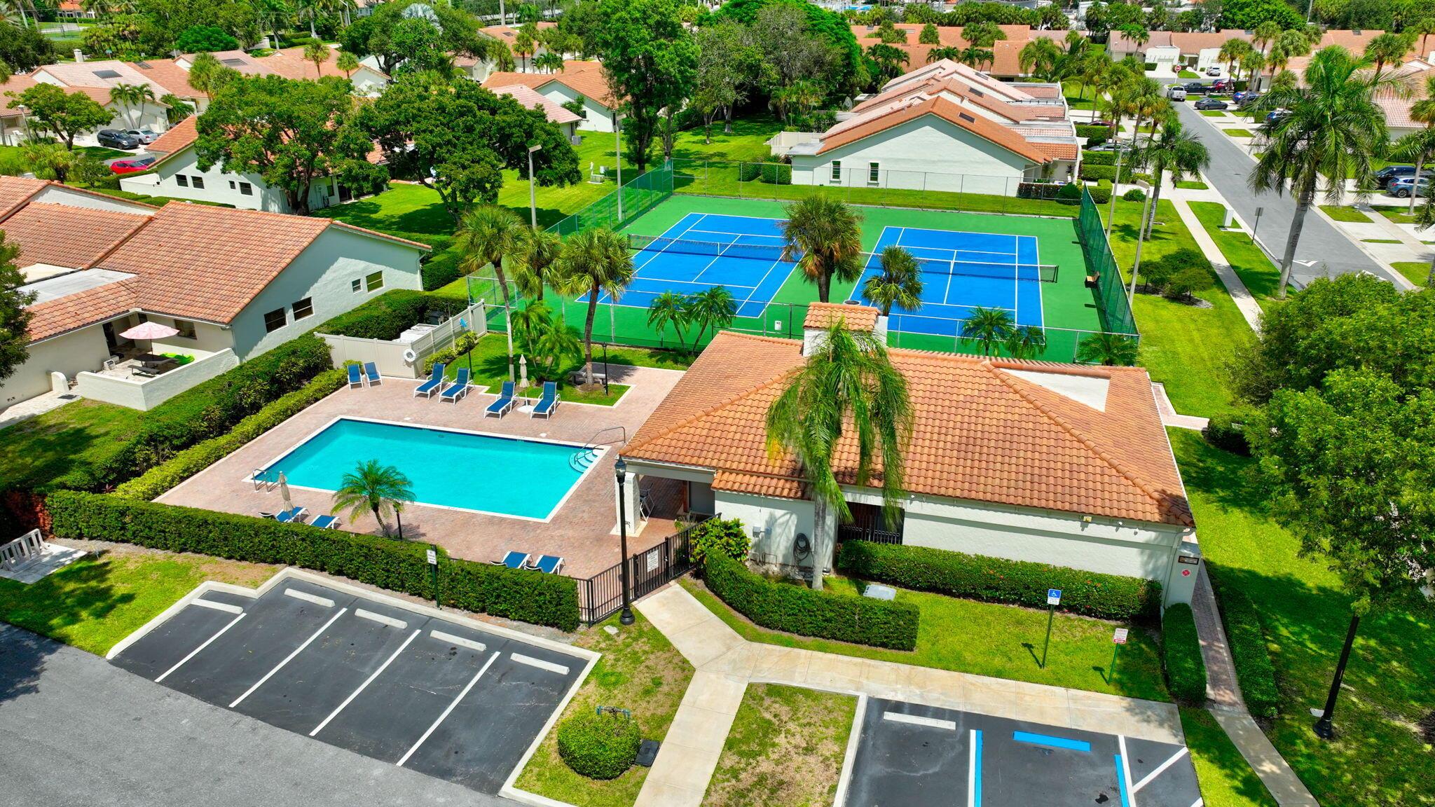 6934 Consolata Street