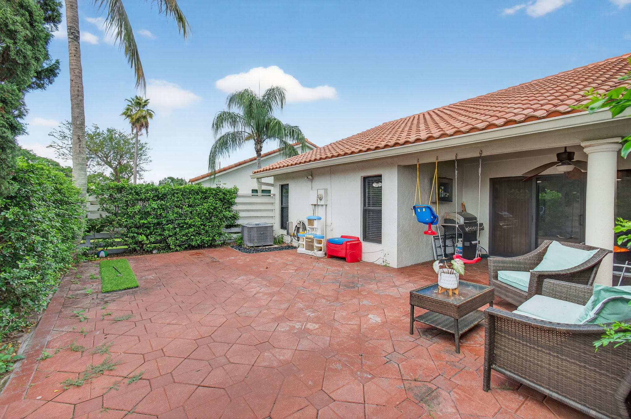 6934 Consolata Street