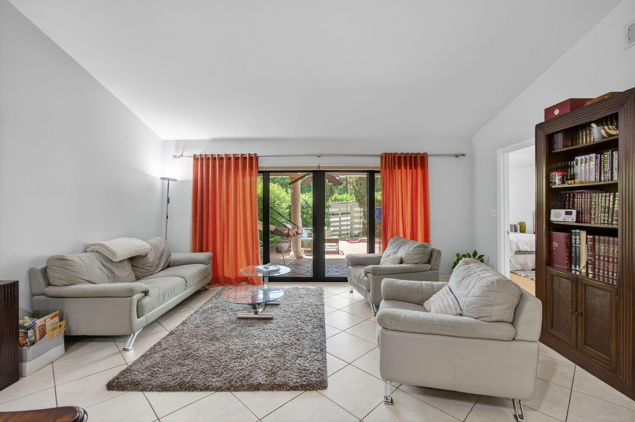 6934 Consolata Street