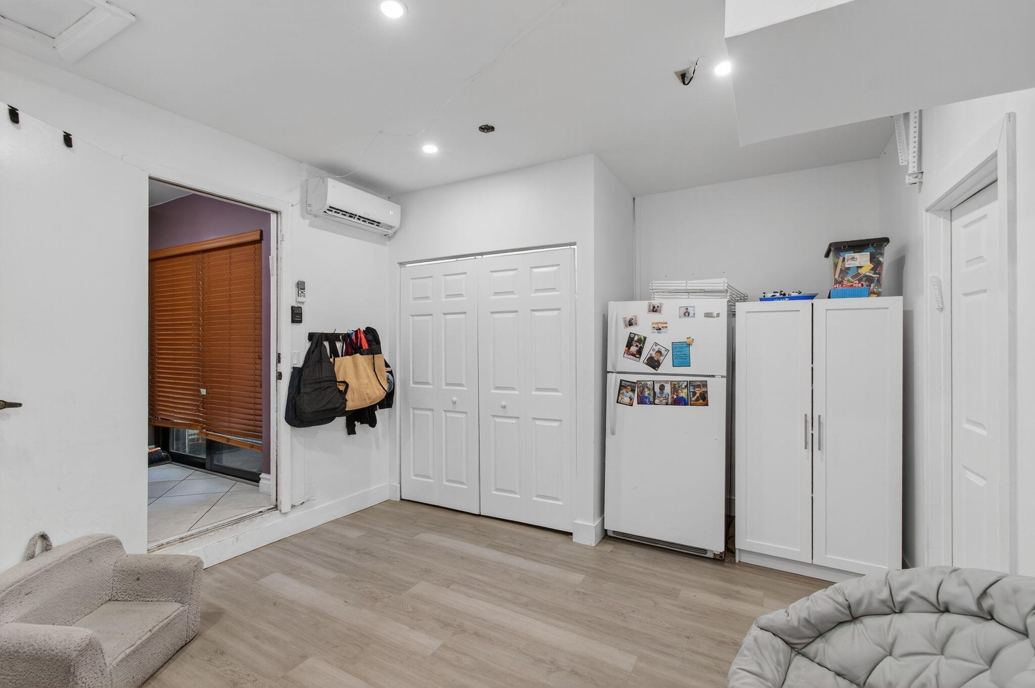 6934 Consolata Street