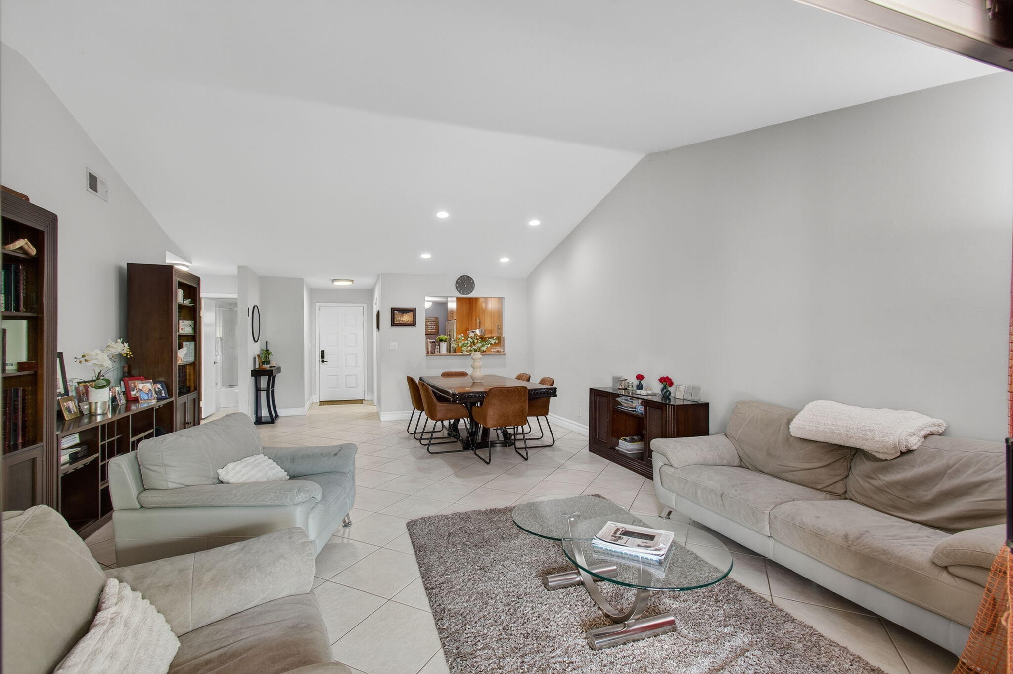 6934 Consolata Street