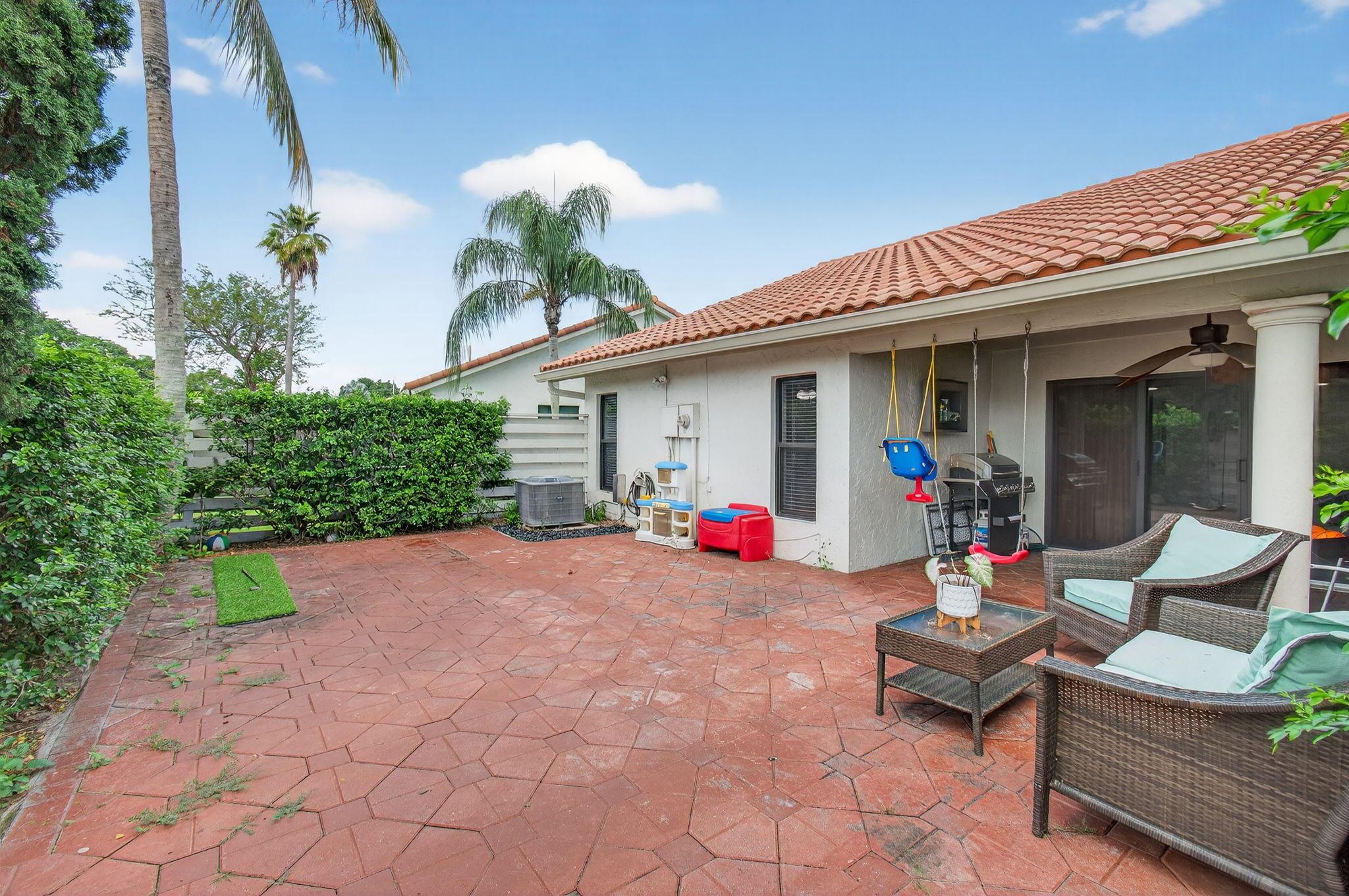 6934 Consolata Street