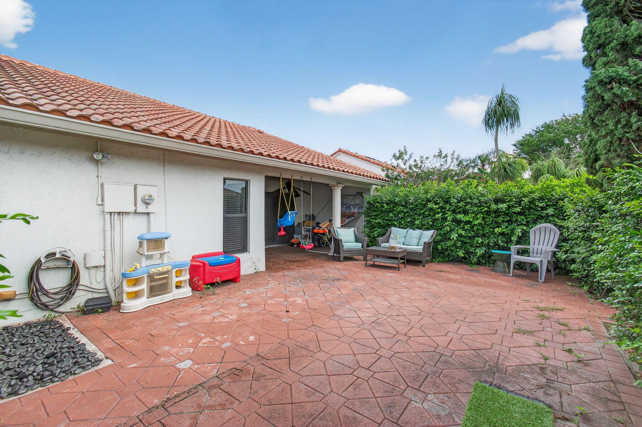 6934 Consolata Street