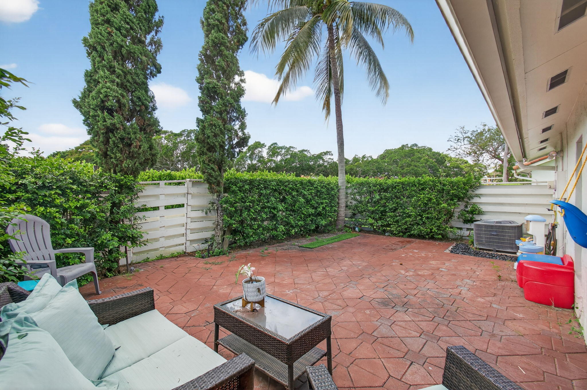 6934 Consolata Street