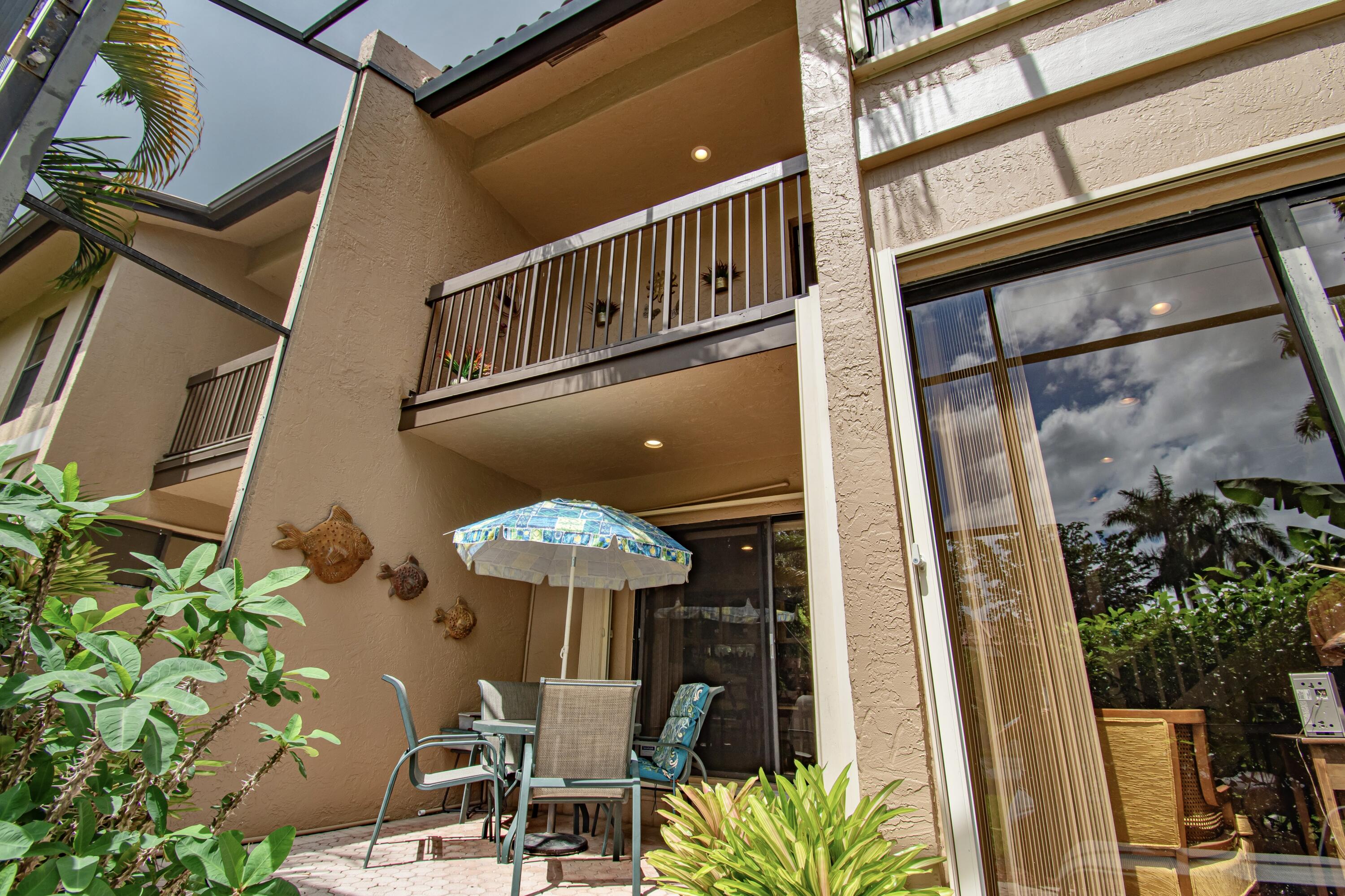 22066 Las Brisas Circle