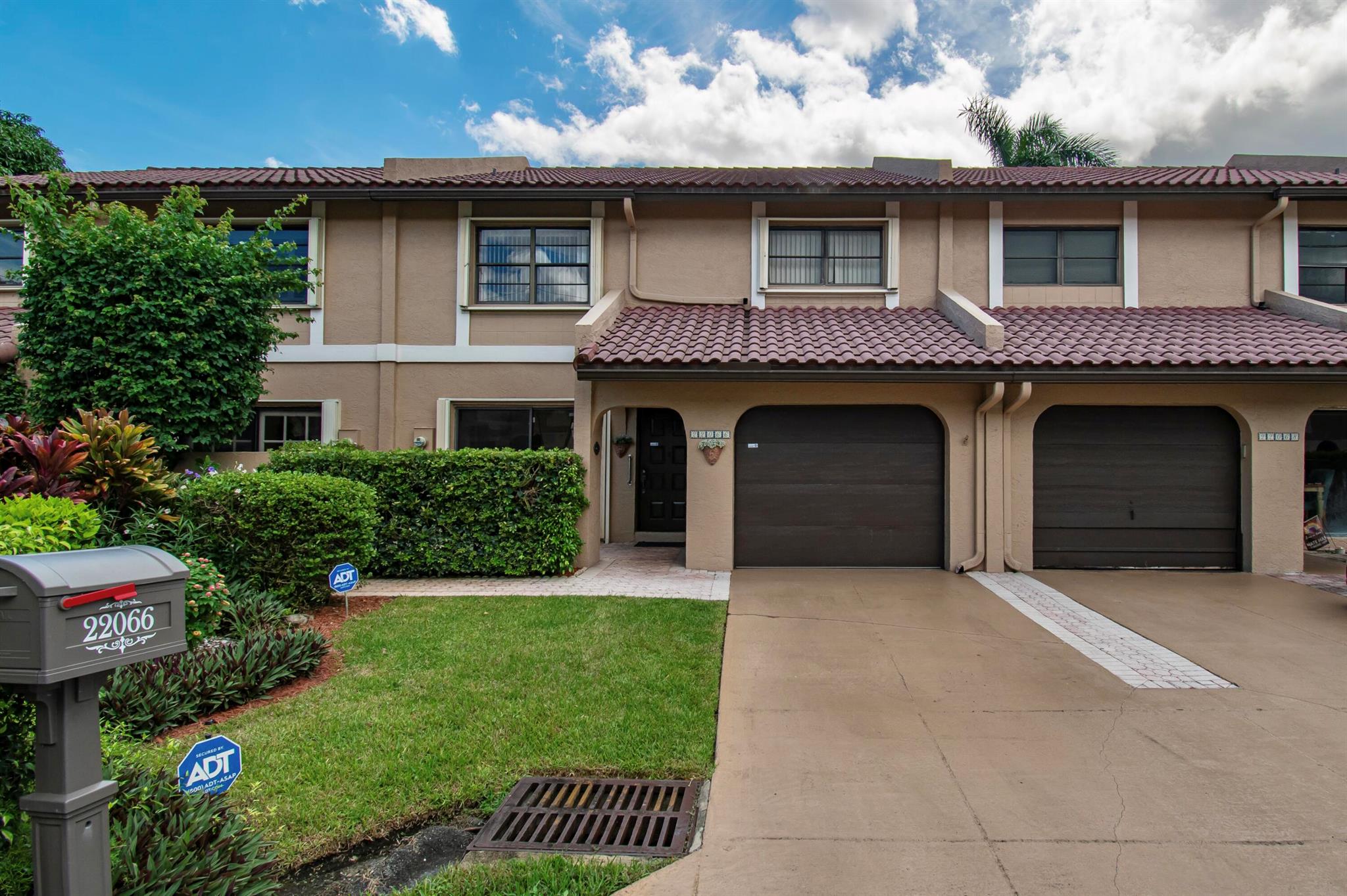 22066 Las Brisas Circle