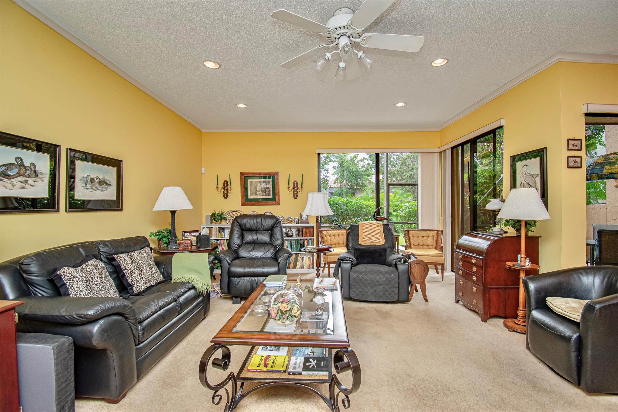 22066 Las Brisas Circle