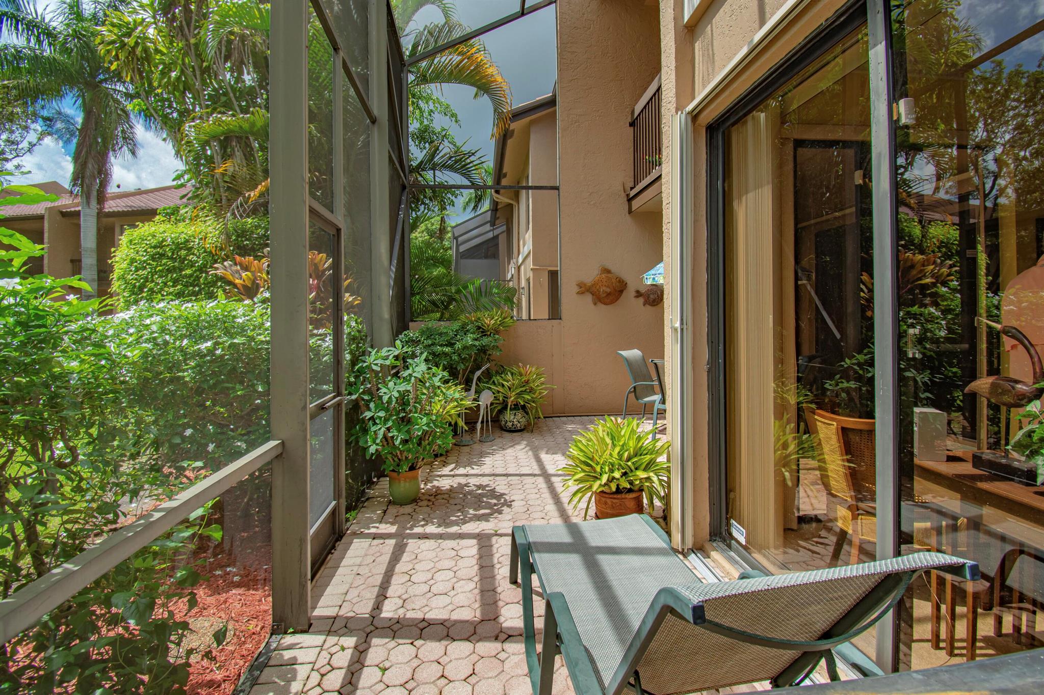 22066 Las Brisas Circle