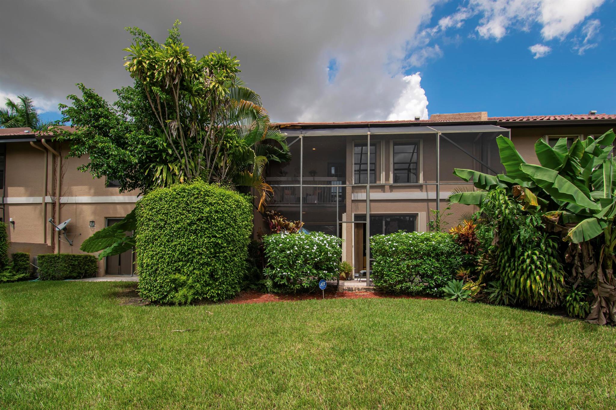 22066 Las Brisas Circle