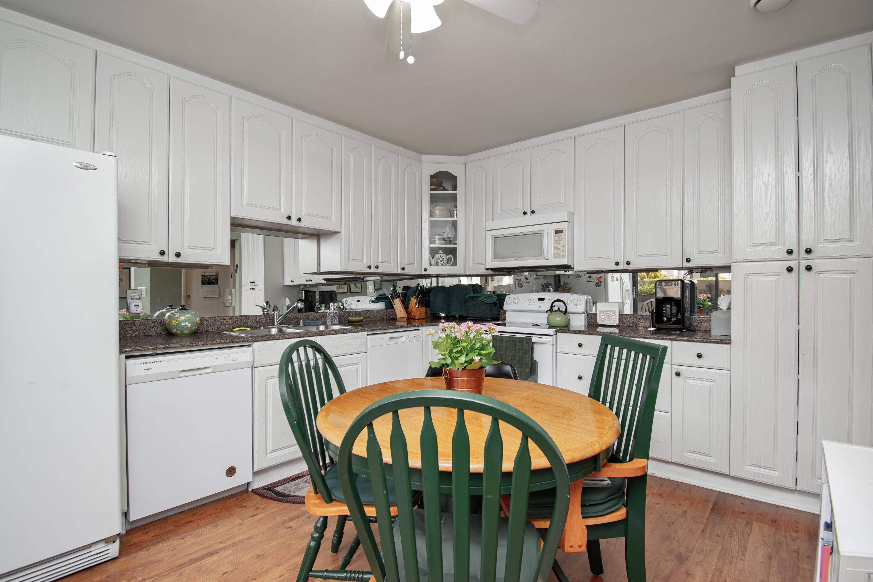 22066 Las Brisas Circle