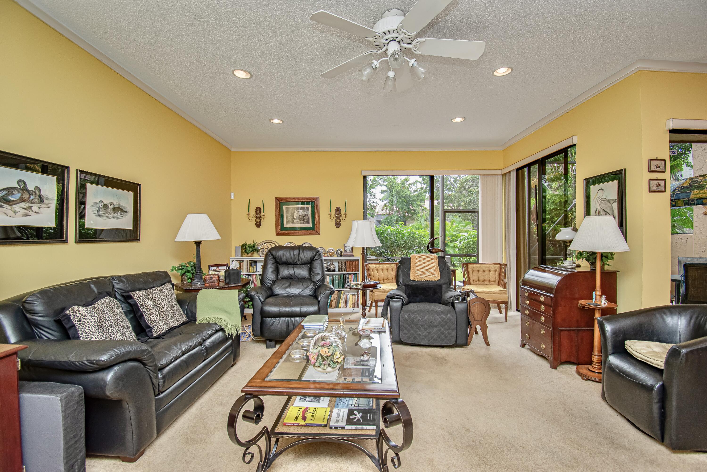 22066 Las Brisas Circle