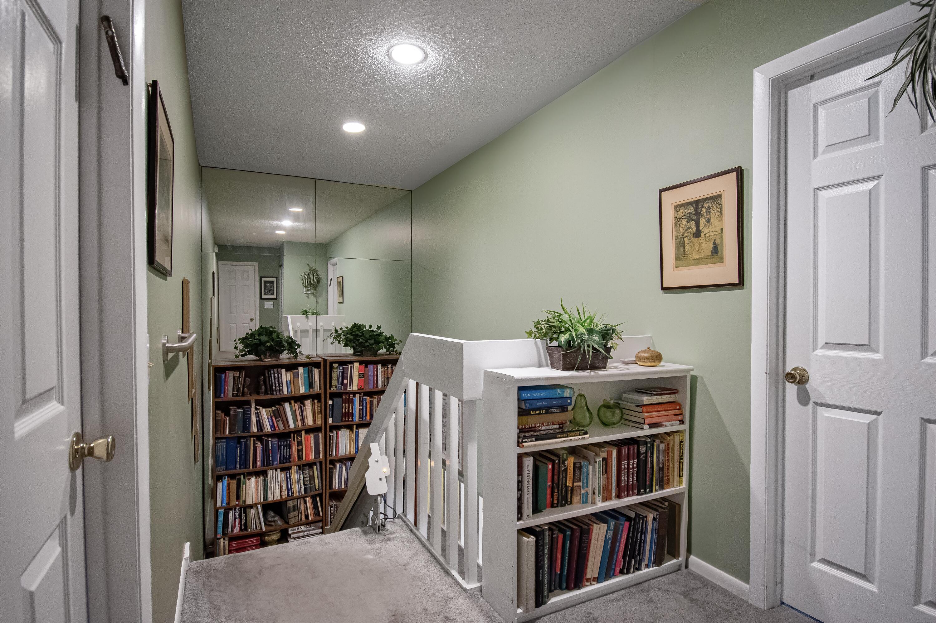 22066 Las Brisas Circle