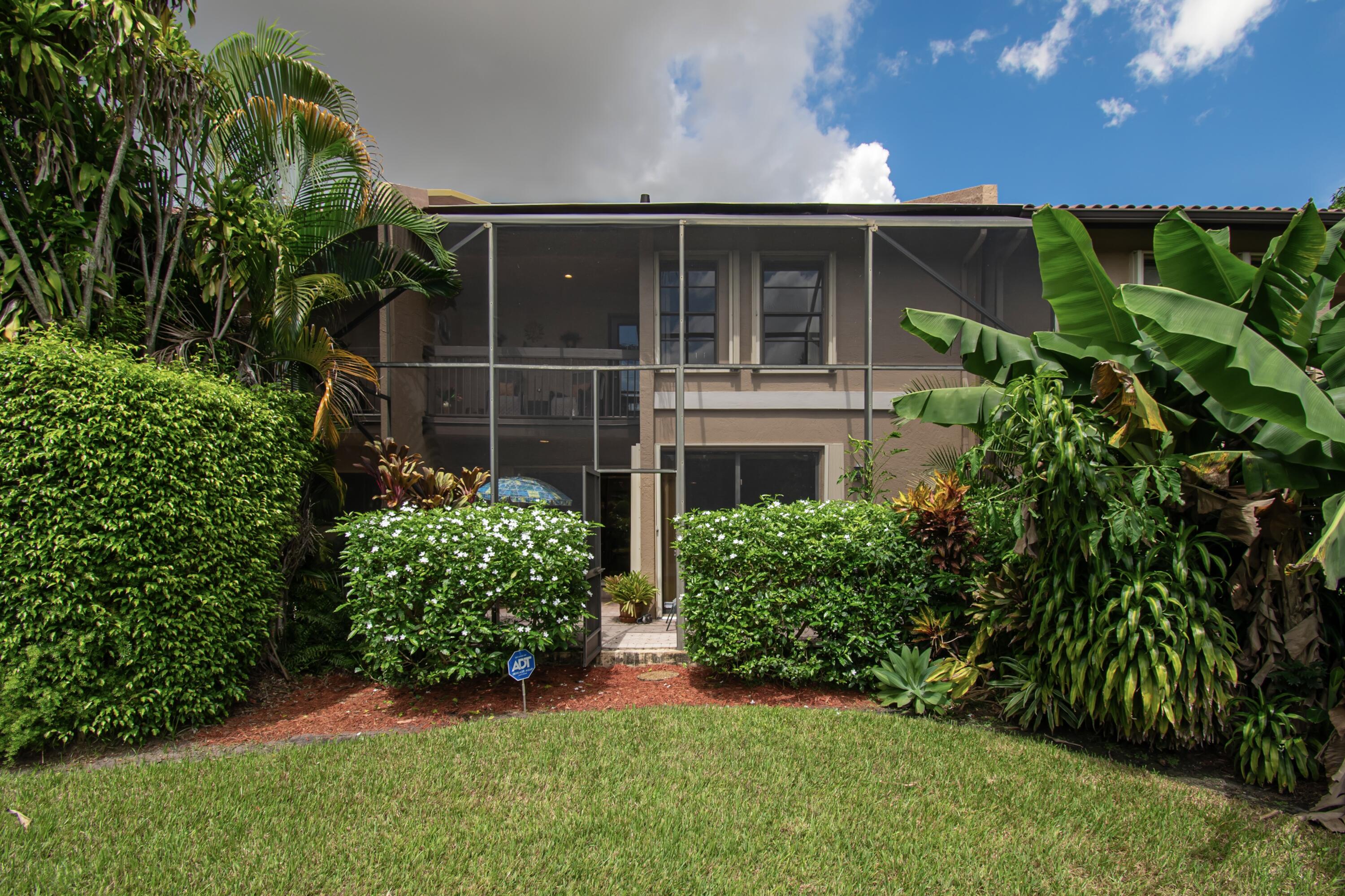 22066 Las Brisas Circle