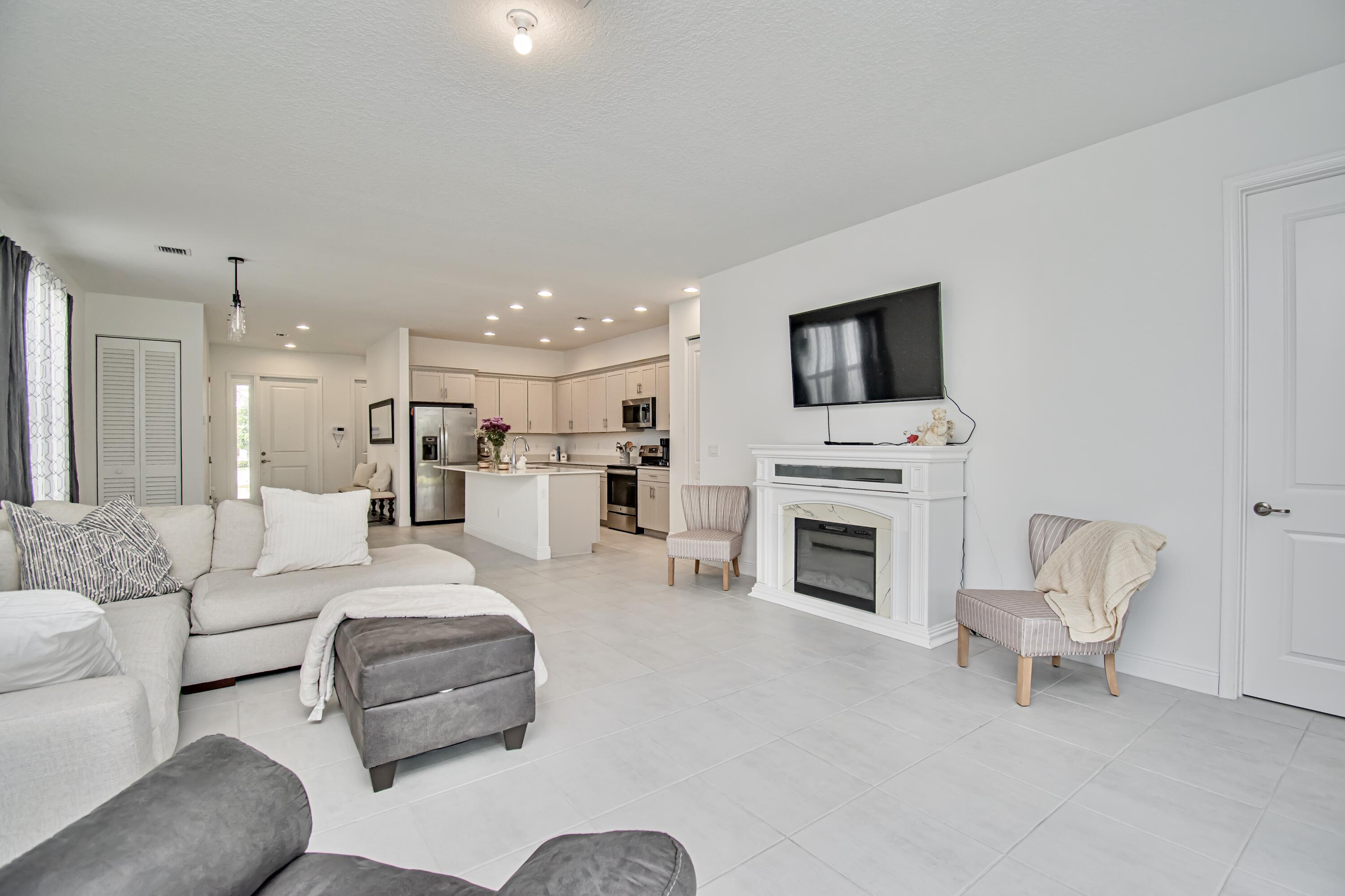 16420 Sandy Shore Drive