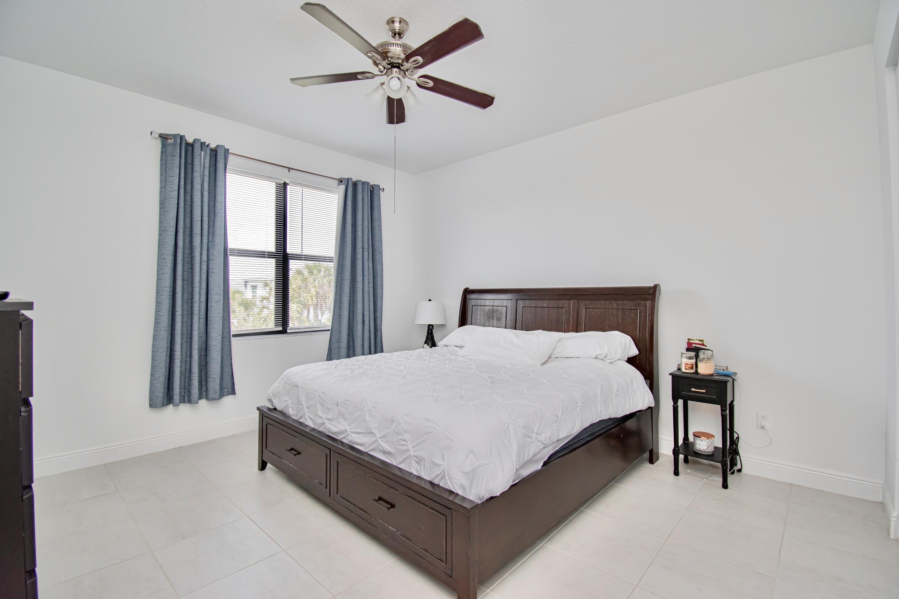 16420 Sandy Shore Drive